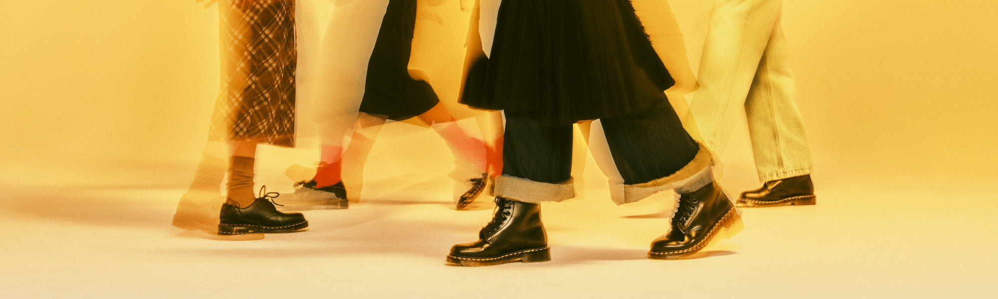 Bildmaterial bereitgestellt von SHOES.PLEASE.