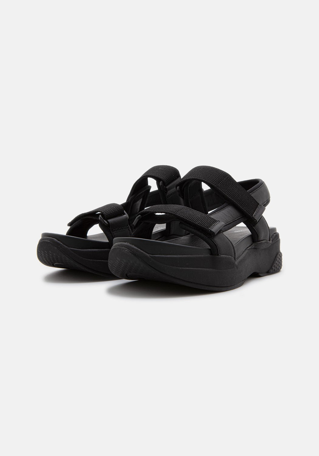LORI 4949-002-92 black | Bildmaterial bereitgestellt von SHOES.PLEASE.