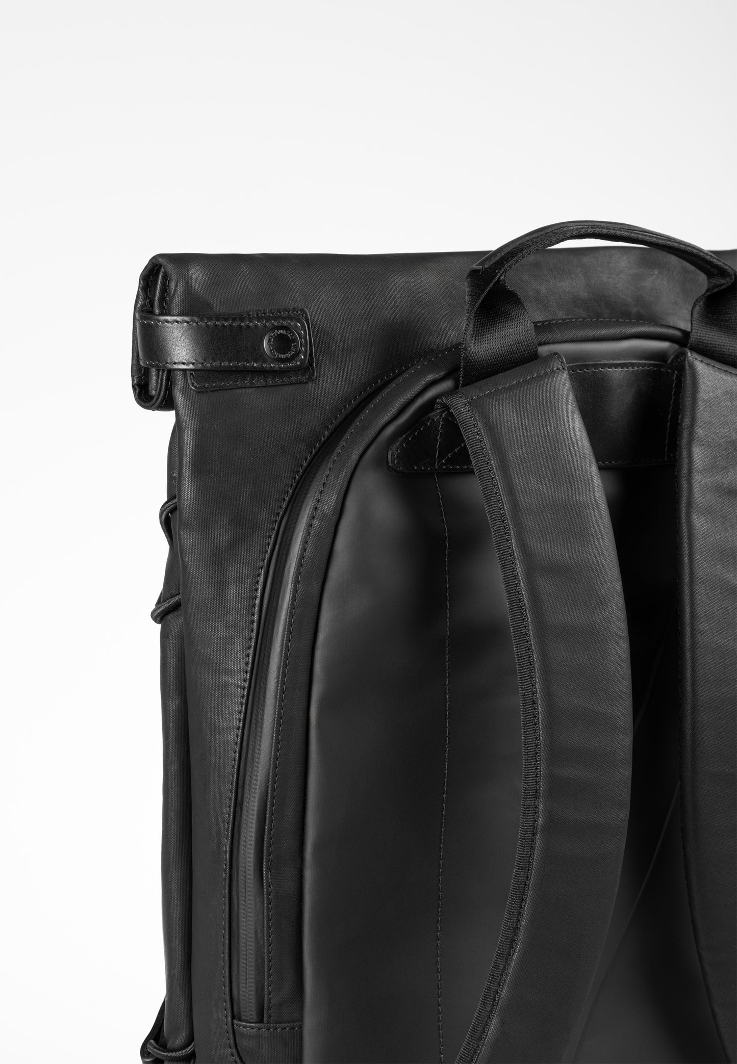 Osaka Rucksack 15" black | Bildmaterial bereitgestellt von SHOES.PLEASE.
