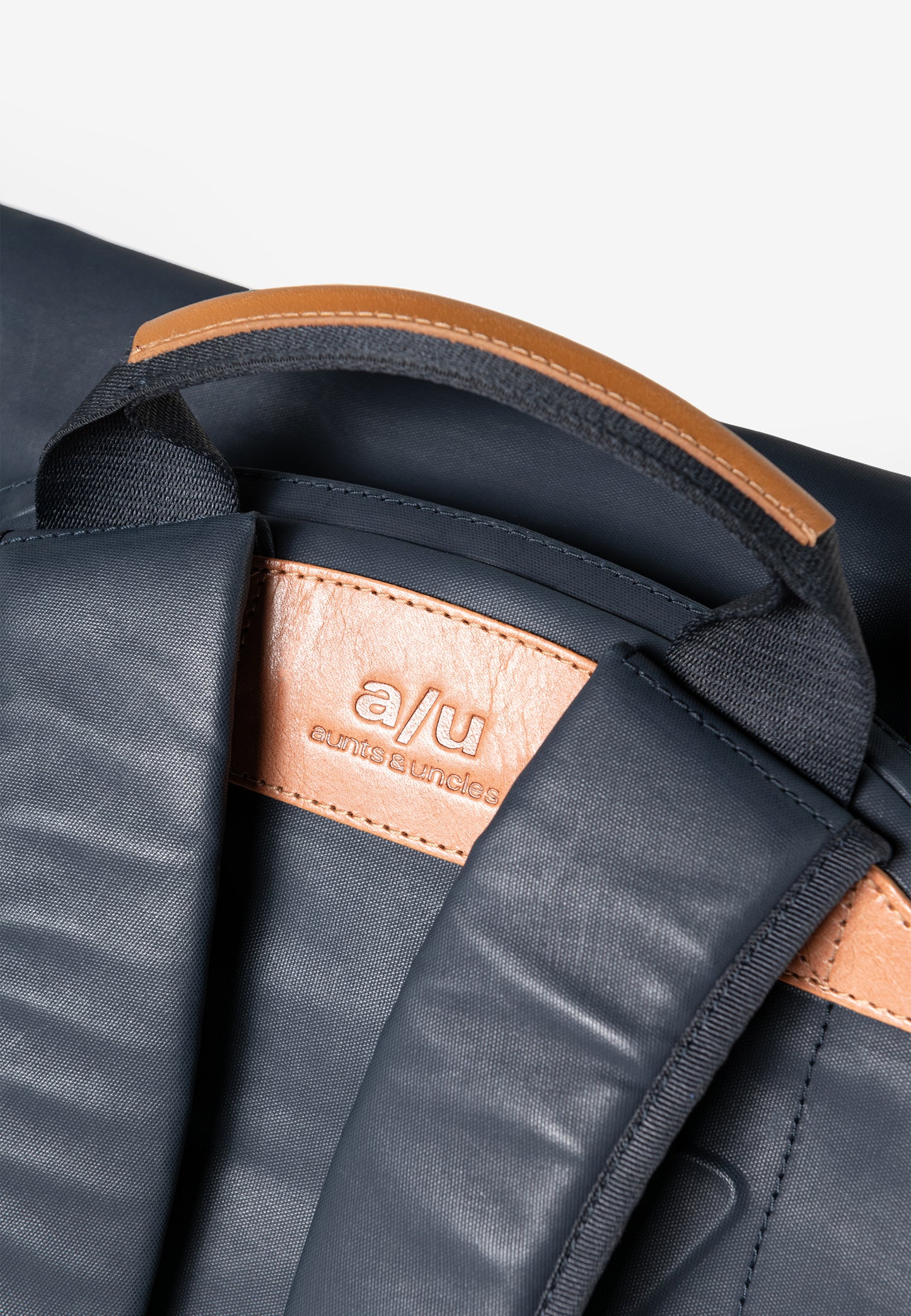 Osaka Rucksack 15" Japan night blue | Bildmaterial bereitgestellt von SHOES.PLEASE.