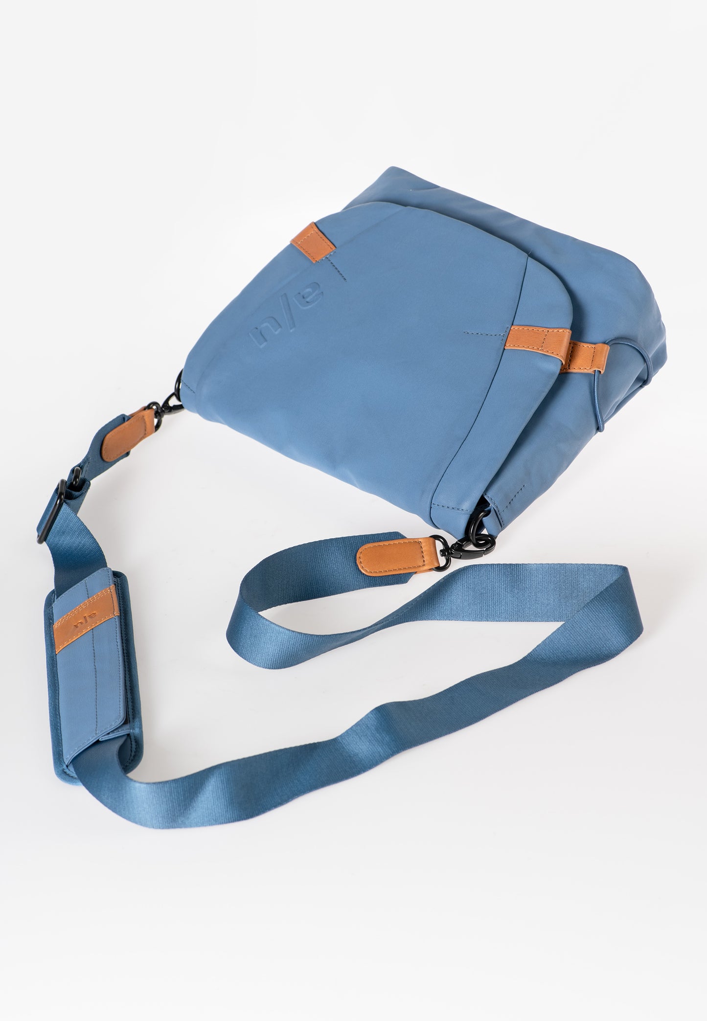Sendai Messenger Bag 8" Japan blue jeans | Bildmaterial bereitgestellt von SHOES.PLEASE.