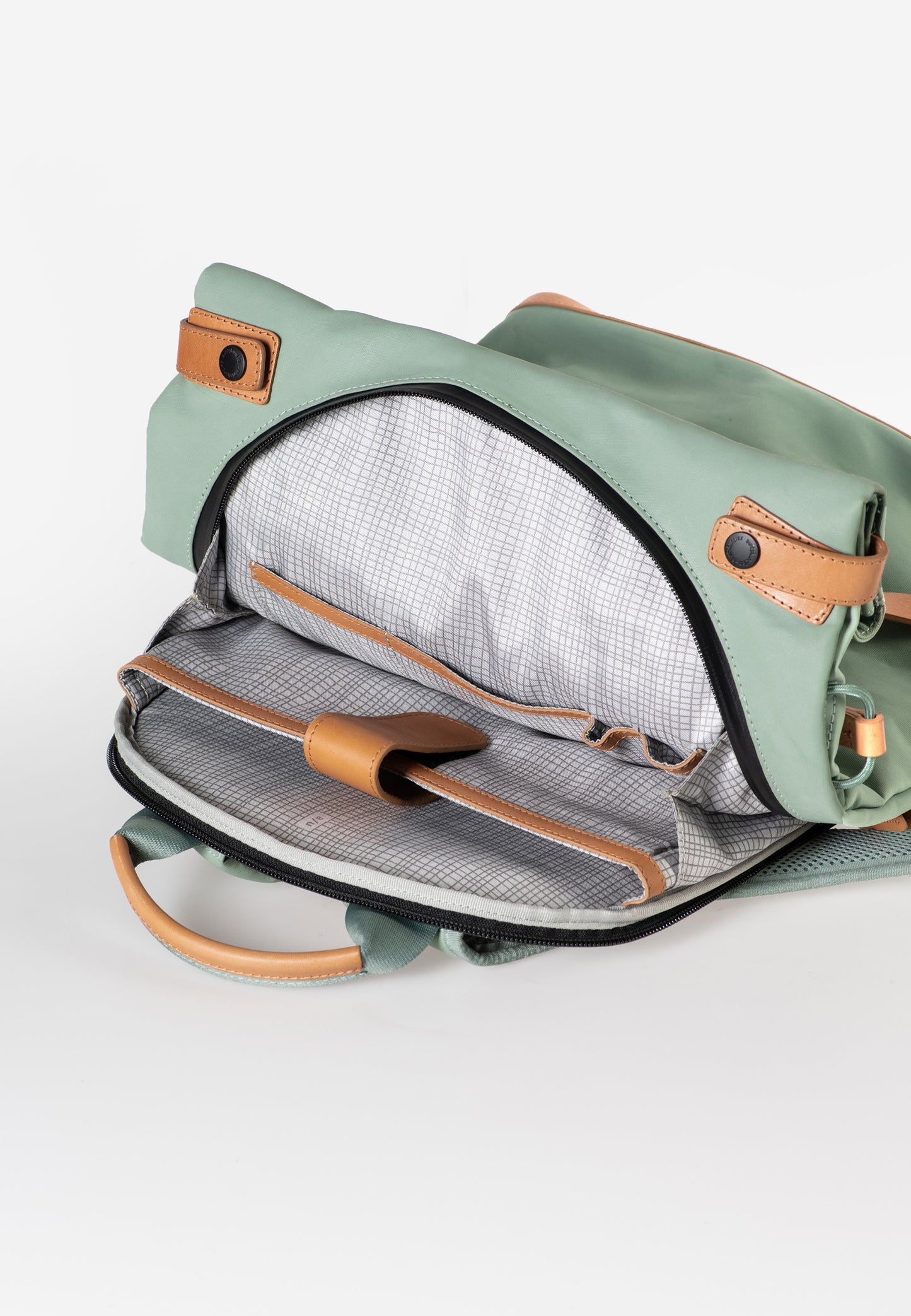 Yokohama Rucksack 13" Japan sage green | Bildmaterial bereitgestellt von SHOES.PLEASE.