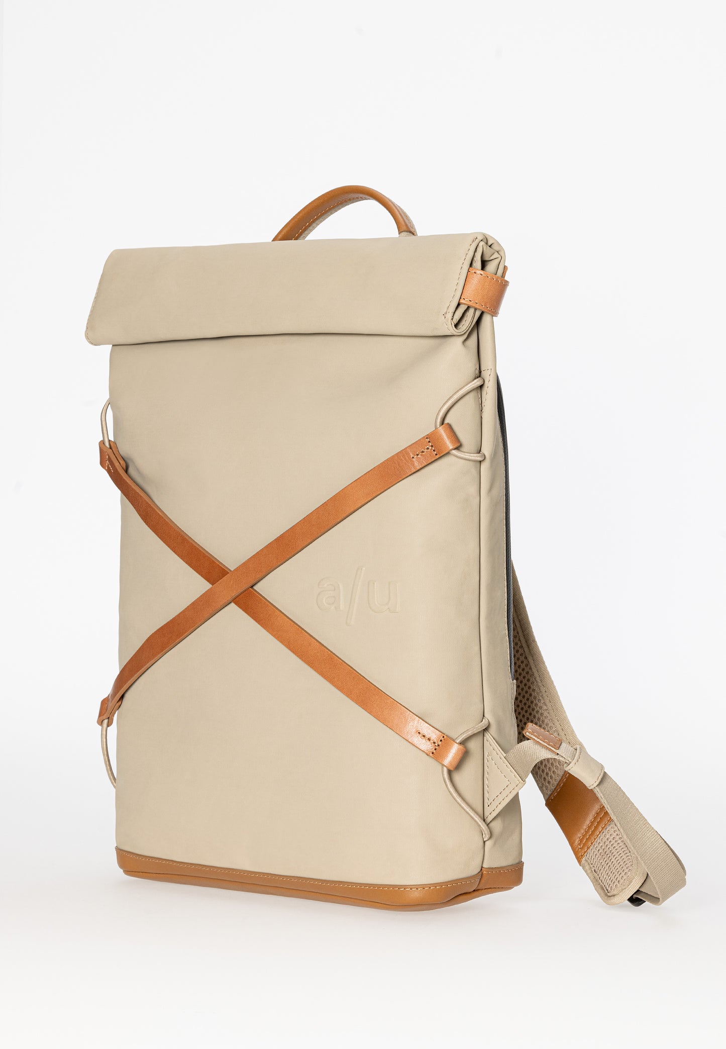Yokohama Rucksack 13 nomad" | Bildmaterial bereitgestellt von SHOES.PLEASE.
