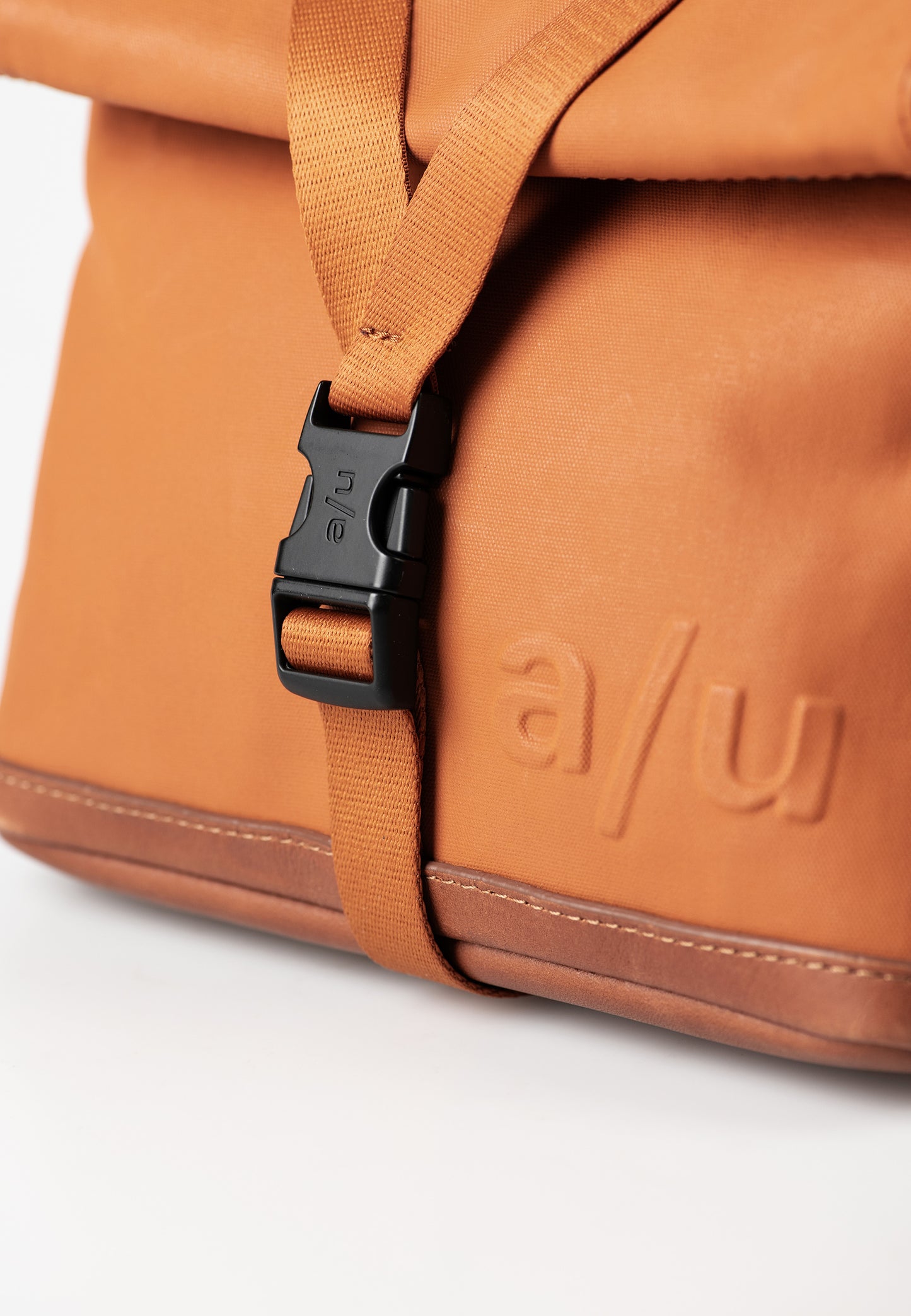Tsu Bauchtasche Japan honey ginger | Bildmaterial bereitgestellt von SHOES.PLEASE.