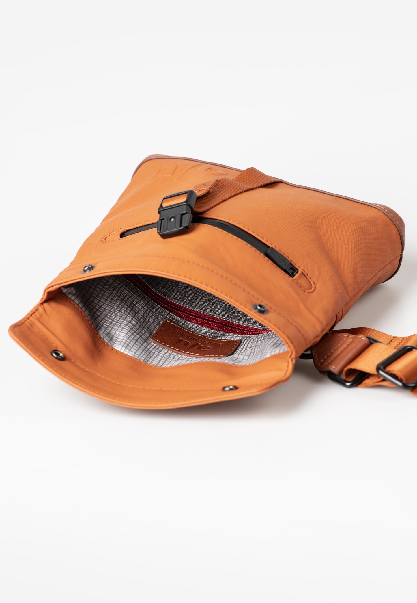Tsu Bauchtasche Japan honey ginger | Bildmaterial bereitgestellt von SHOES.PLEASE.
