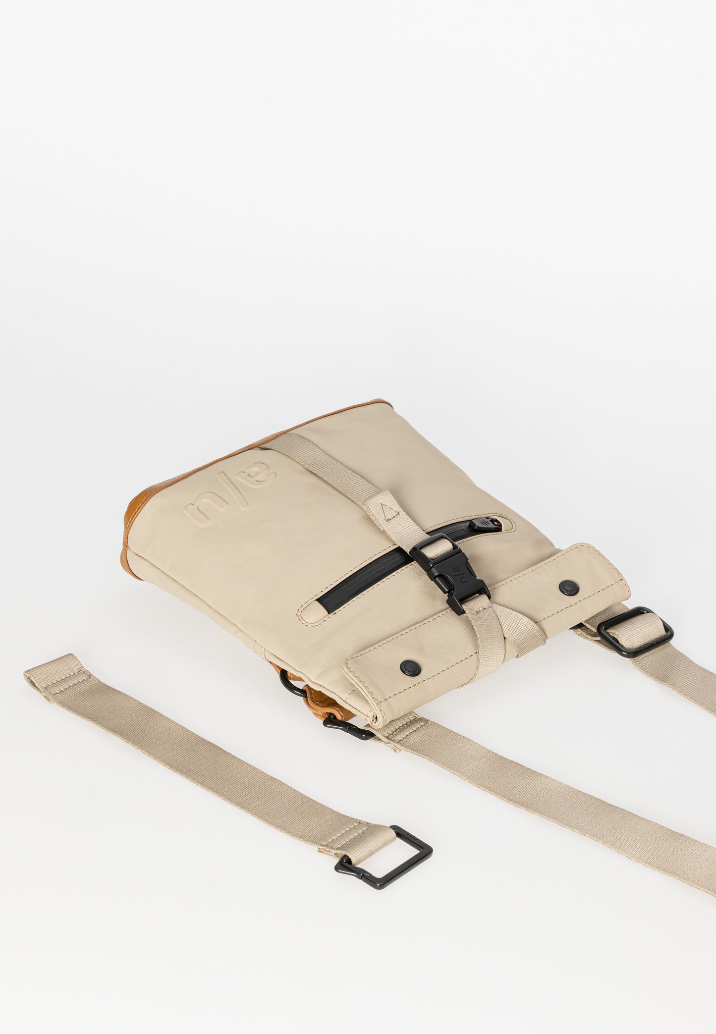 Tsu Gürteltasche Japan nomad | Bildmaterial bereitgestellt von SHOES.PLEASE.