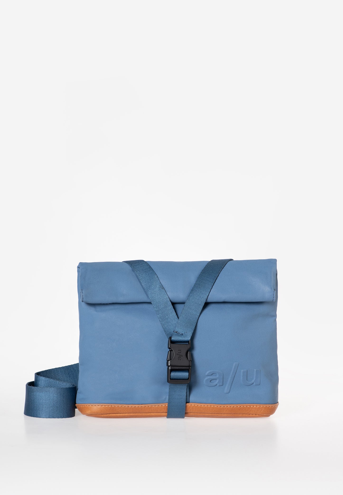 Tsu Bauchtasche Japan blue jeans | Bildmaterial bereitgestellt von SHOES.PLEASE.