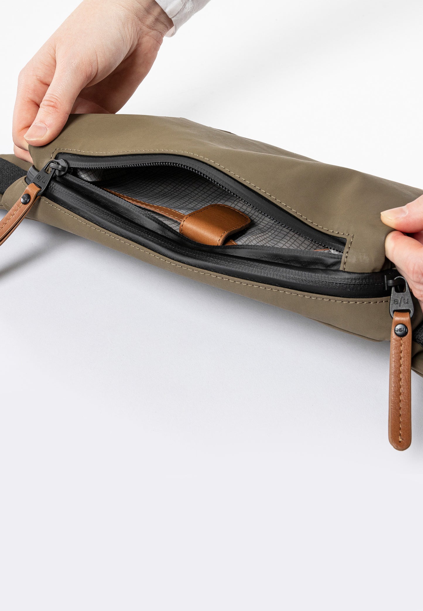 Himeji Gürteltasche Japan fallen rock | Bildmaterial bereitgestellt von SHOES.PLEASE.