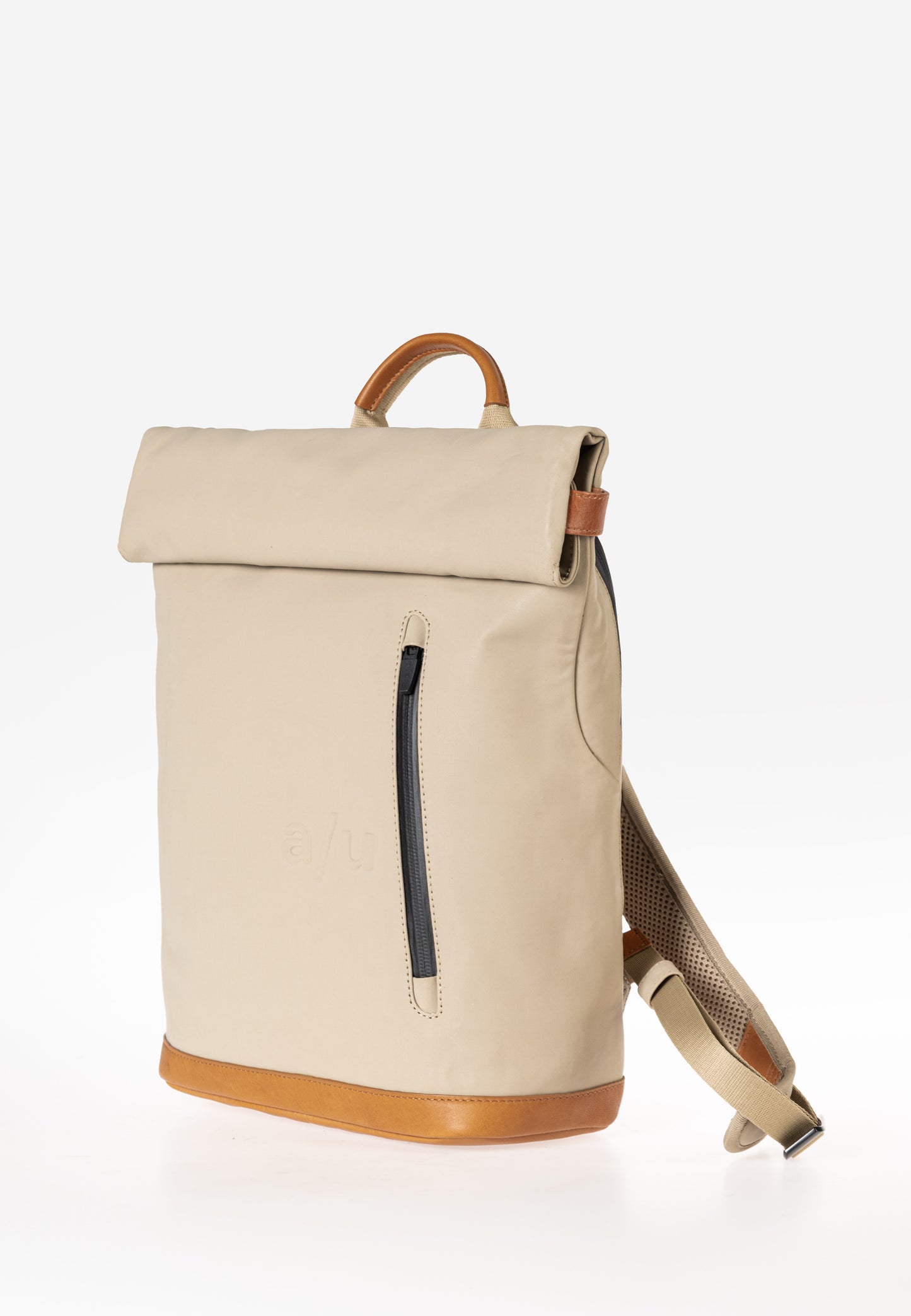 Wakayama Rucksack dust | Bildmaterial bereitgestellt von SHOES.PLEASE.