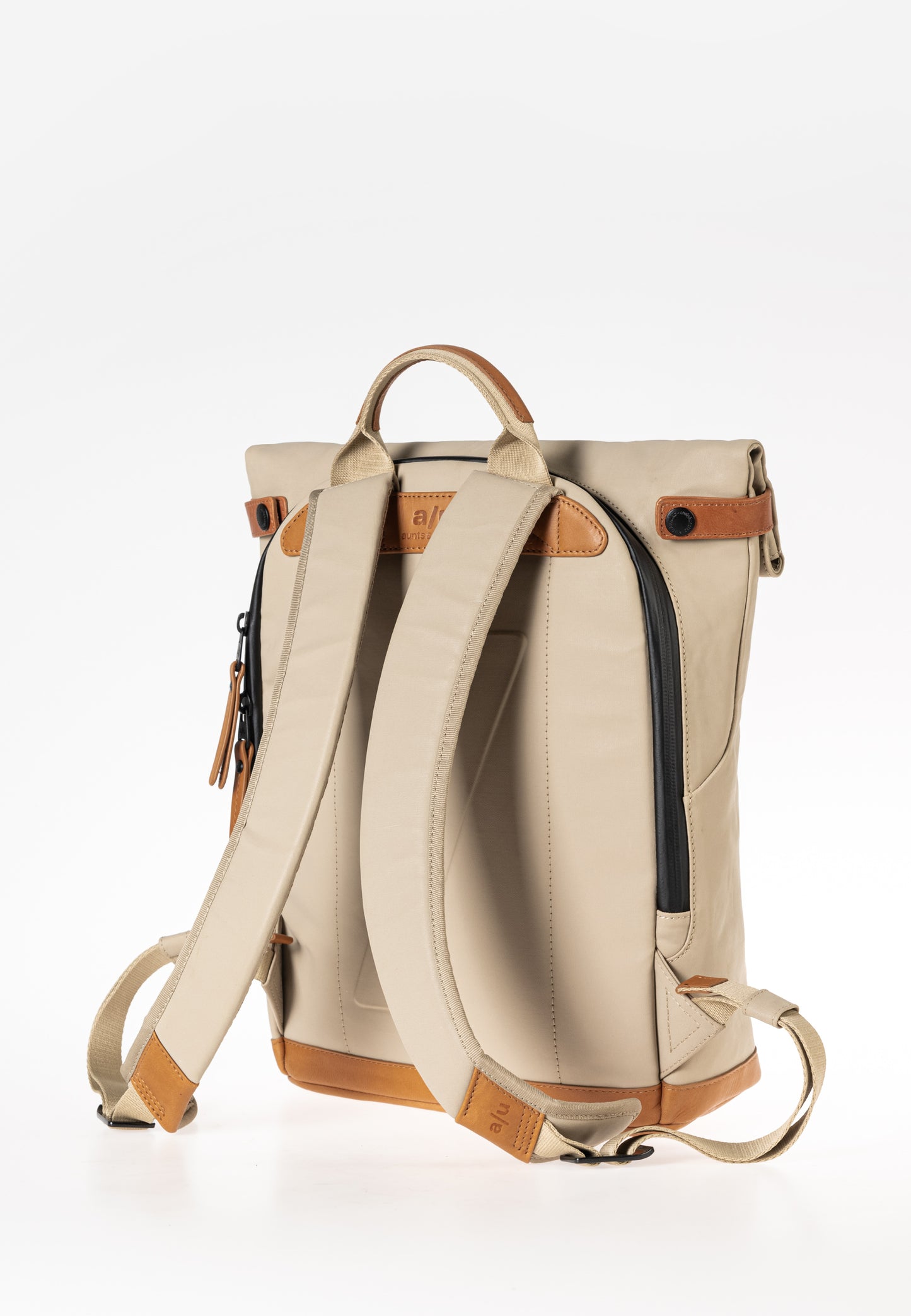 Wakayama Rucksack dust | Bildmaterial bereitgestellt von SHOES.PLEASE.