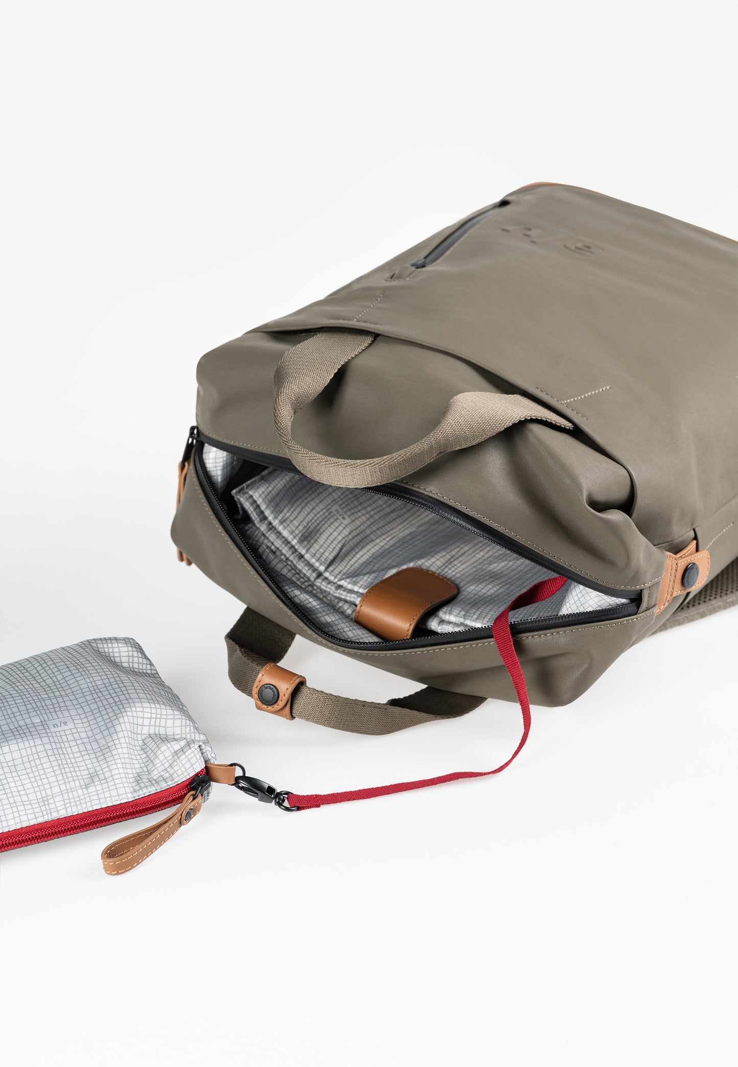 Morioka Rucksack 13 fallen rock" | Bildmaterial bereitgestellt von SHOES.PLEASE.