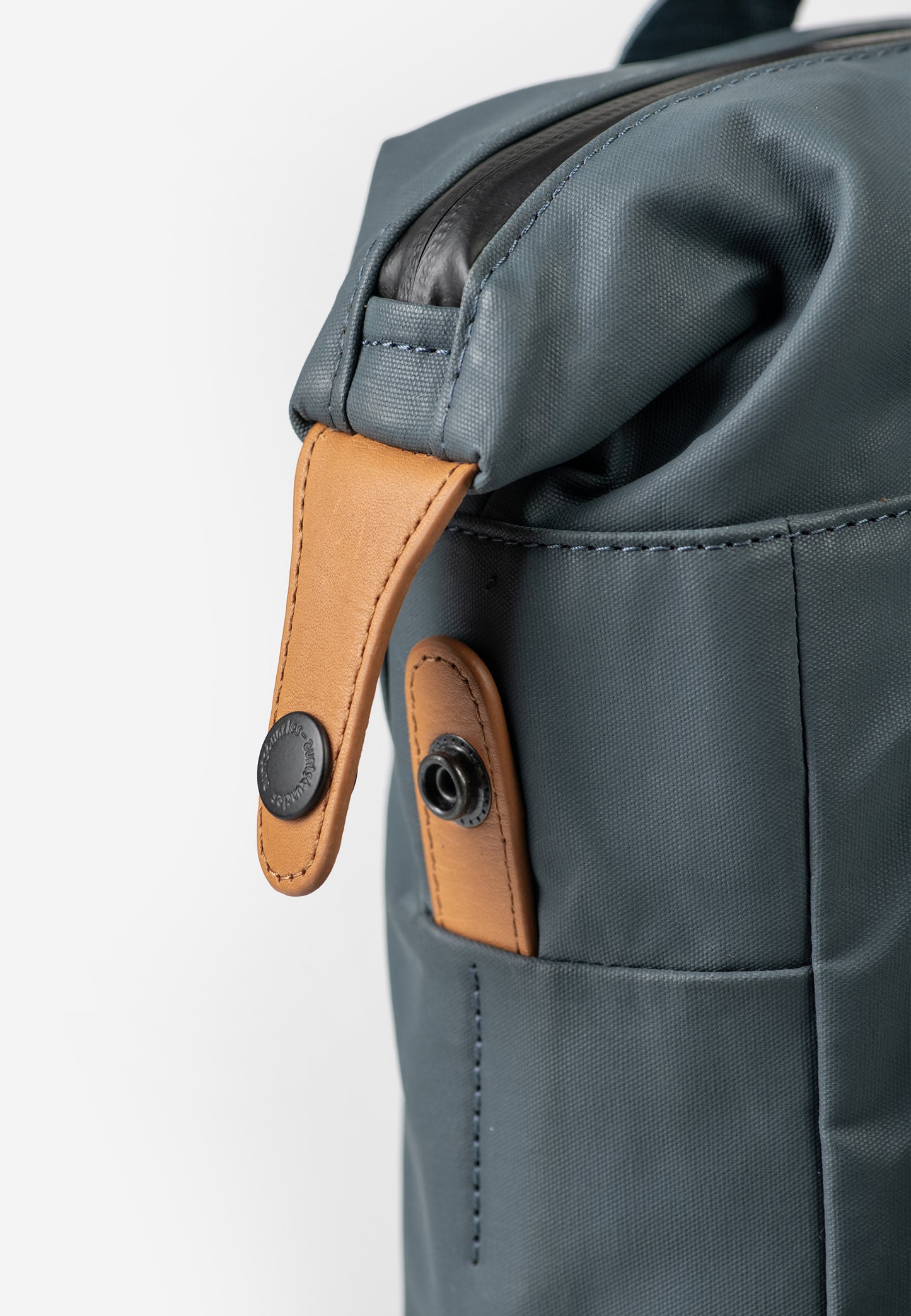 Yaizu Rucksack Japan cosmic void | Bildmaterial bereitgestellt von SHOES.PLEASE.