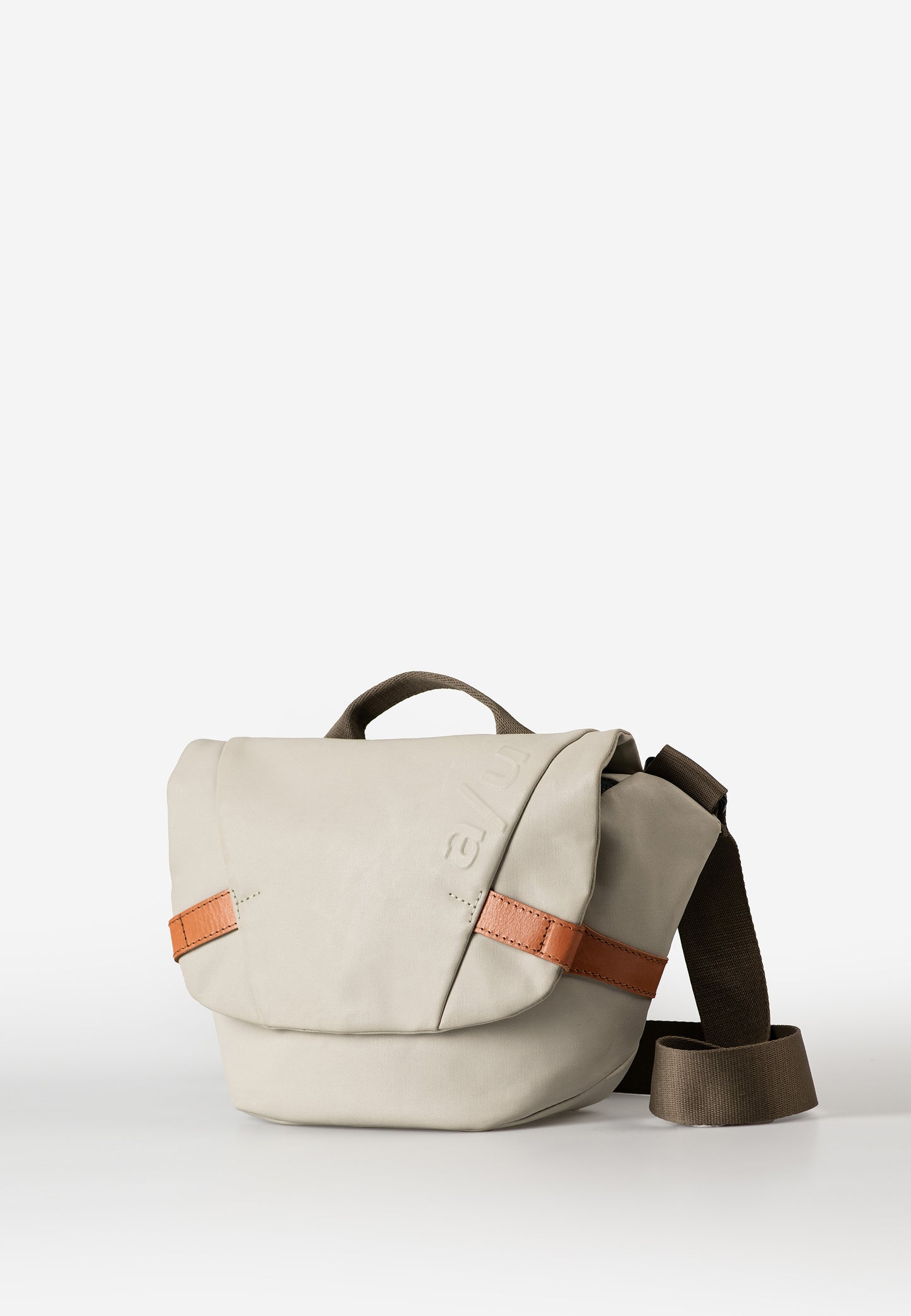 Kazo Japan dust | Bildmaterial bereitgestellt von SHOES.PLEASE.
