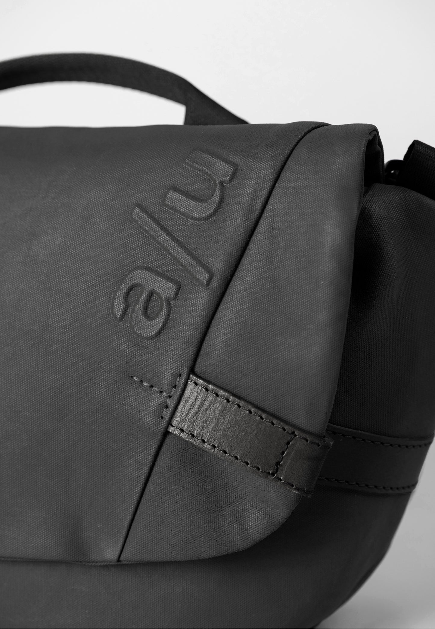 Kazo Japan volcanic ash | Bildmaterial bereitgestellt von SHOES.PLEASE.