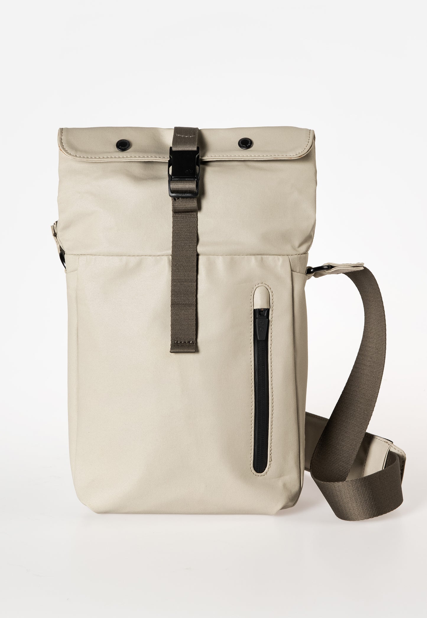 Kuji RE Rolltop Umhängetasche Japan RE dust | Bildmaterial bereitgestellt von SHOES.PLEASE.