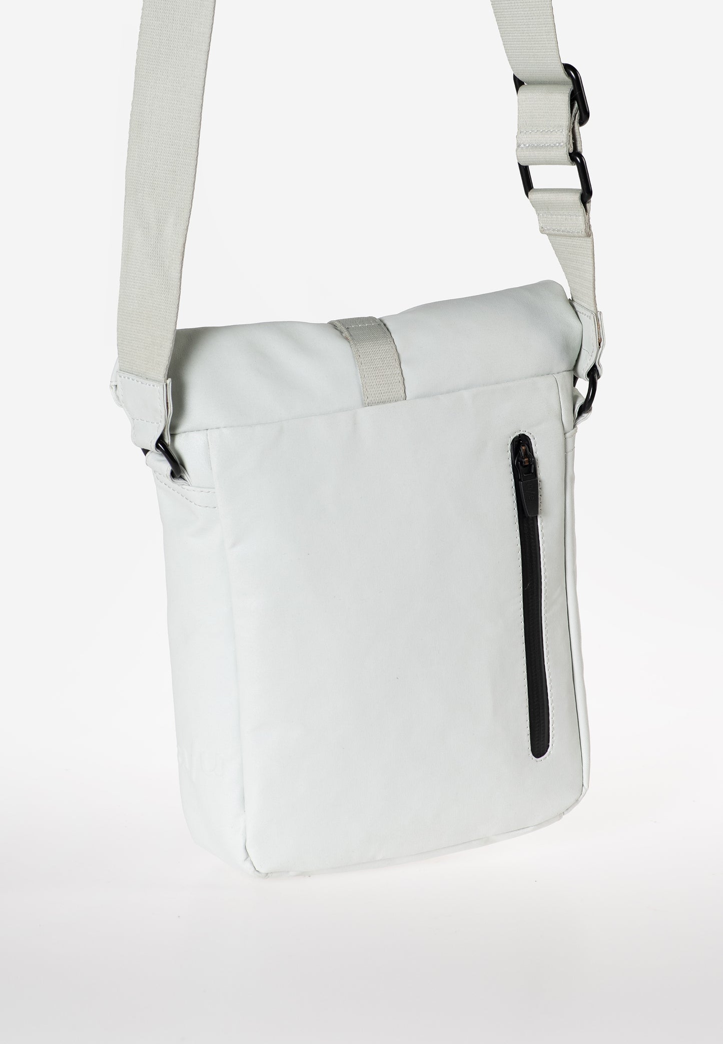 Kuji RE Rolltop Umhängetasche Japan RE cloud nine | Bildmaterial bereitgestellt von SHOES.PLEASE.