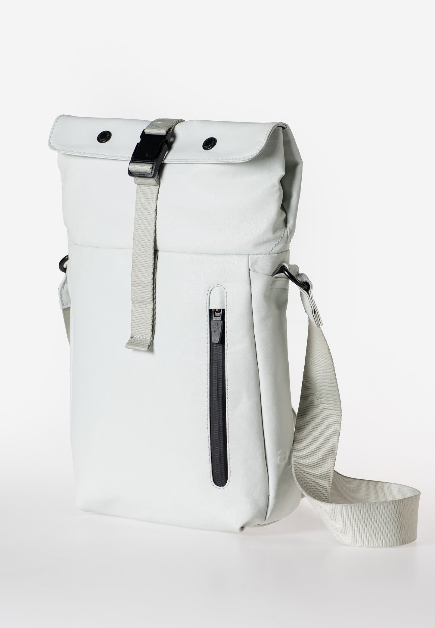 Kuji RE Rolltop Umhängetasche Japan RE cloud nine | Bildmaterial bereitgestellt von SHOES.PLEASE.