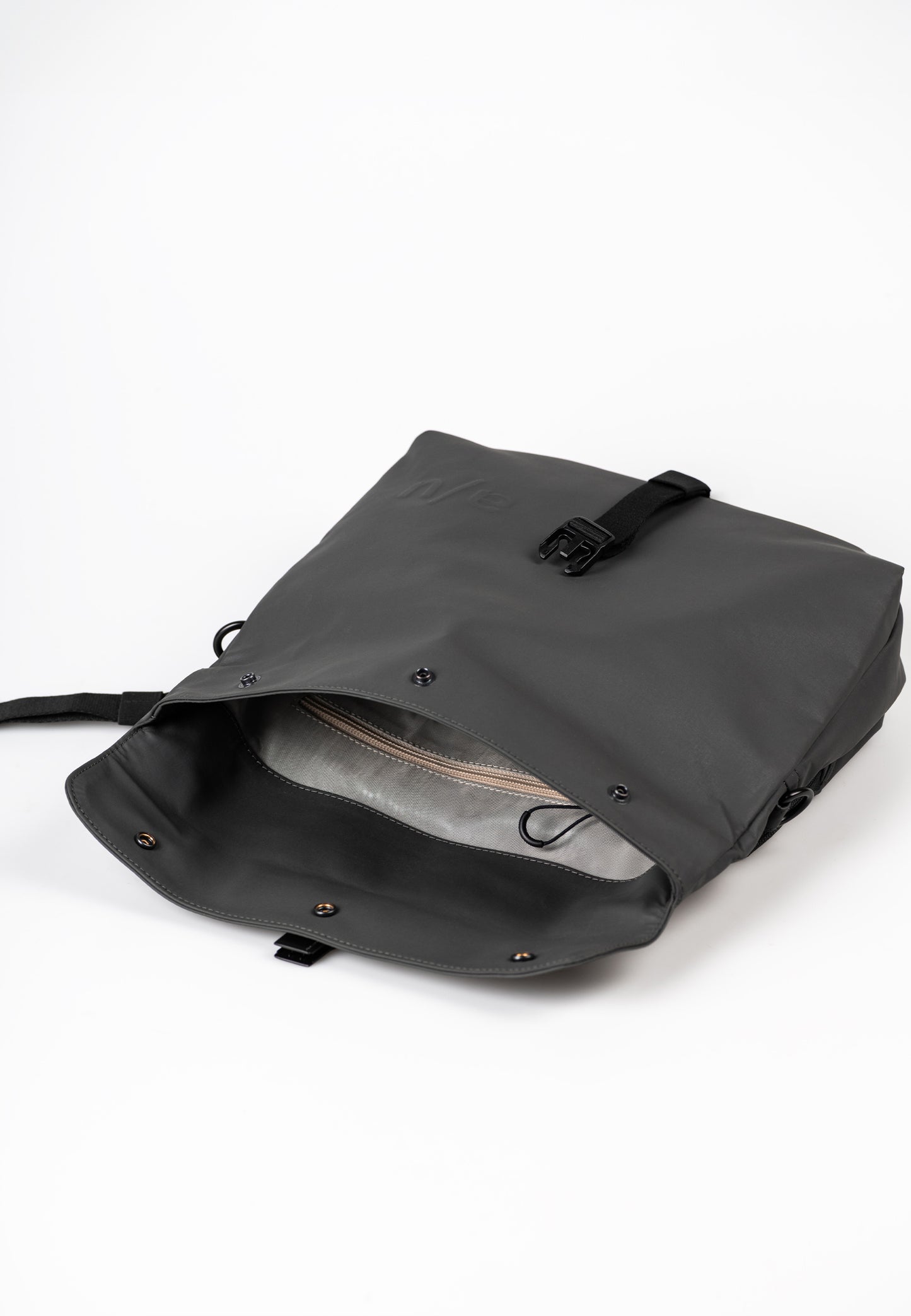 Takahashi RE Japan RE volcanic ash | Bildmaterial bereitgestellt von SHOES.PLEASE.