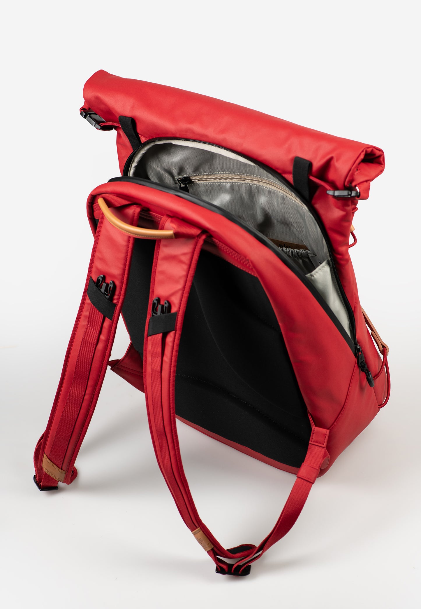 Kushiro RE Japan RE red | Bildmaterial bereitgestellt von SHOES.PLEASE.