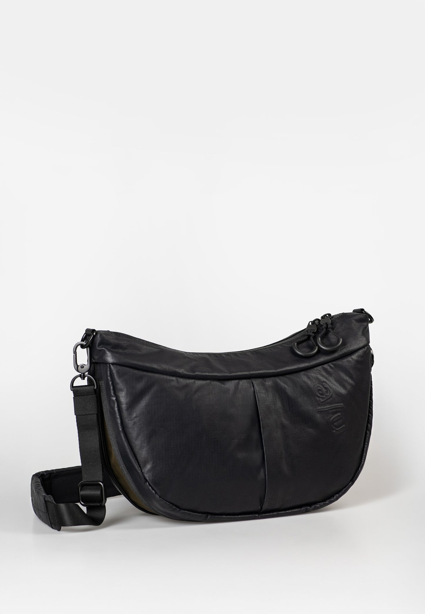 Toyo Halfmoon Bag Japan RE LITE black | Bildmaterial bereitgestellt von SHOES.PLEASE.