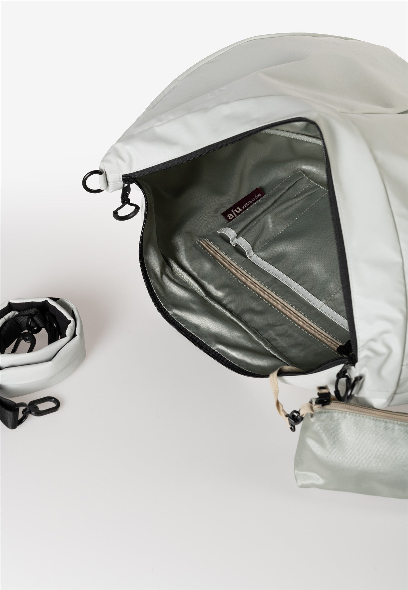 Miyagawa Halfmoon Bag Japan RE LITE cloud nine | Bildmaterial bereitgestellt von SHOES.PLEASE.