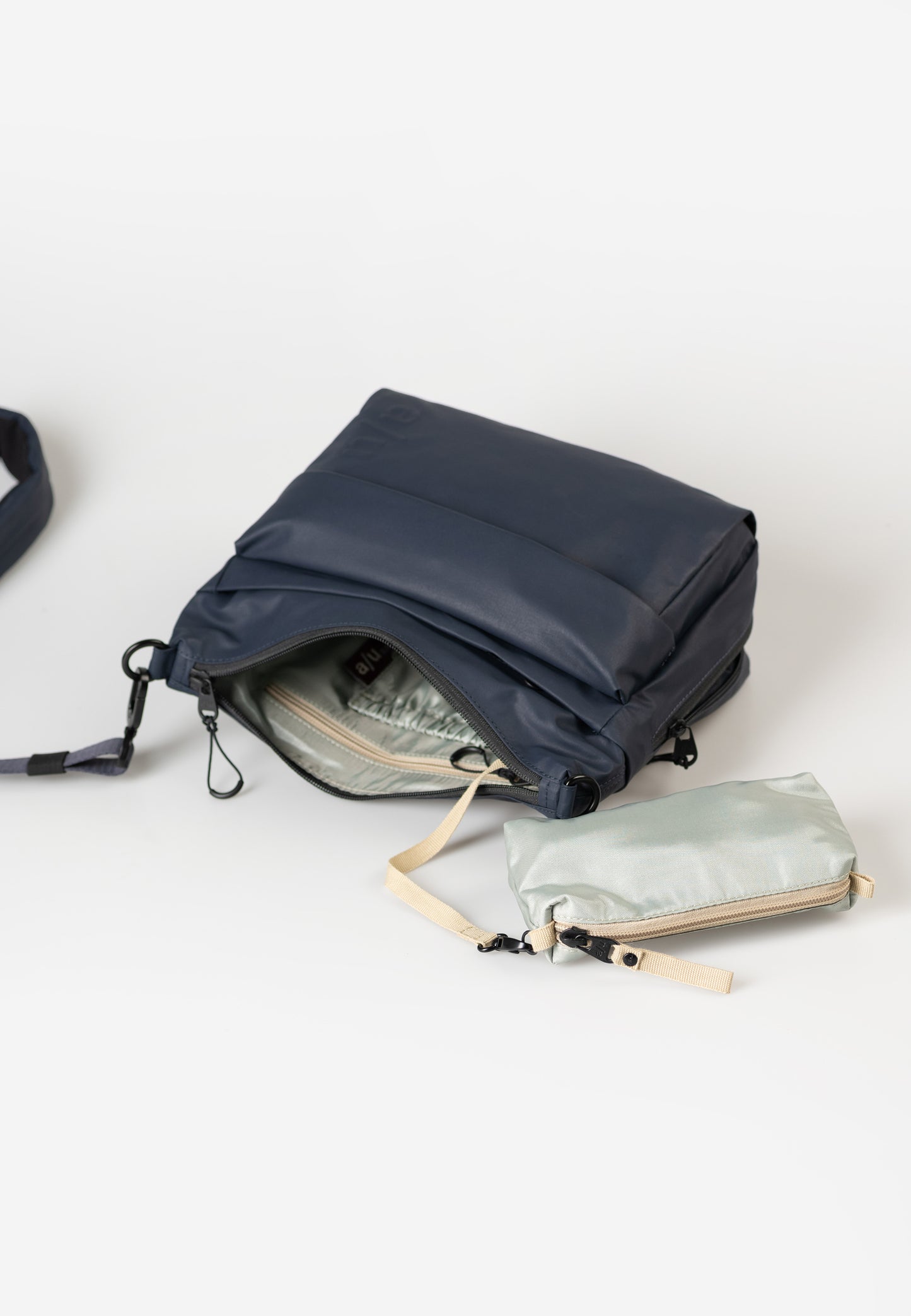 Nanuki RE LITE Japan RE LITE outer space | Bildmaterial bereitgestellt von SHOES.PLEASE.