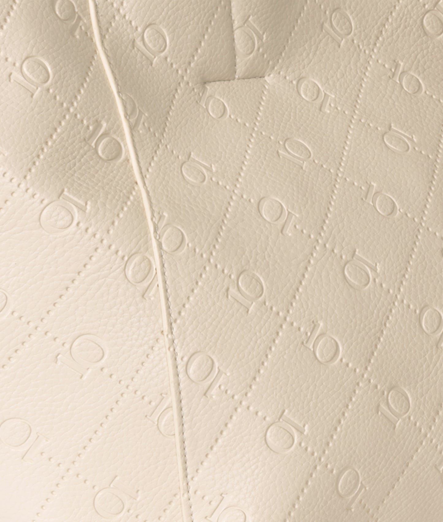 Shopper Monogram pearl | Bildmaterial bereitgestellt von SHOES.PLEASE.