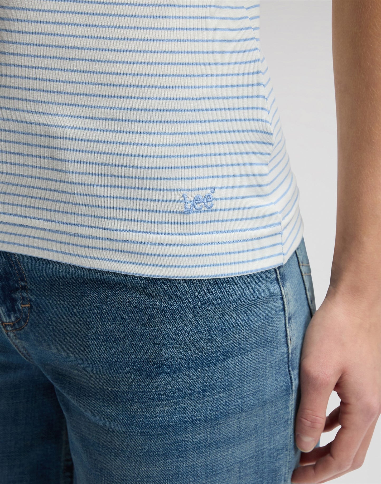 BABY TEE halogen stripe | Bildmaterial bereitgestellt von SHOES.PLEASE.