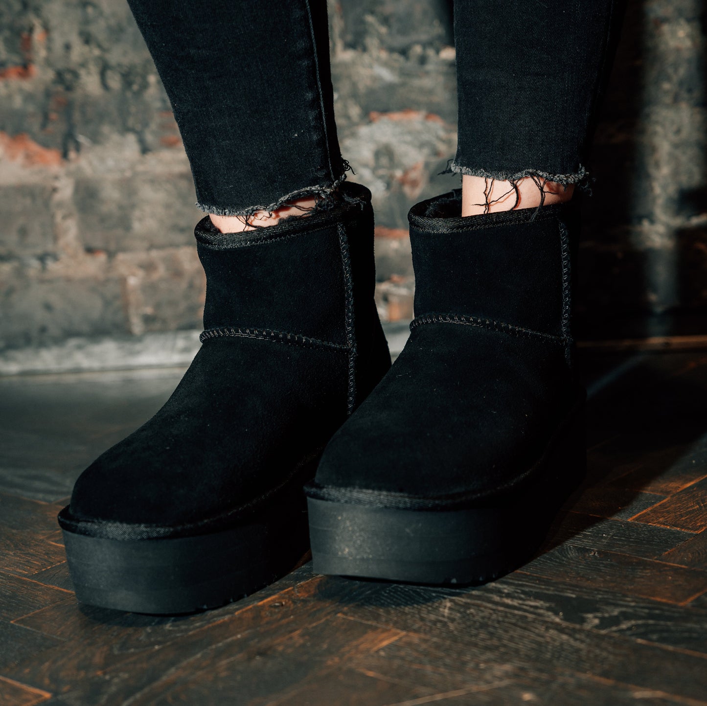 W Classic Mini Platform black | Bildmaterial bereitgestellt von SHOES.PLEASE.