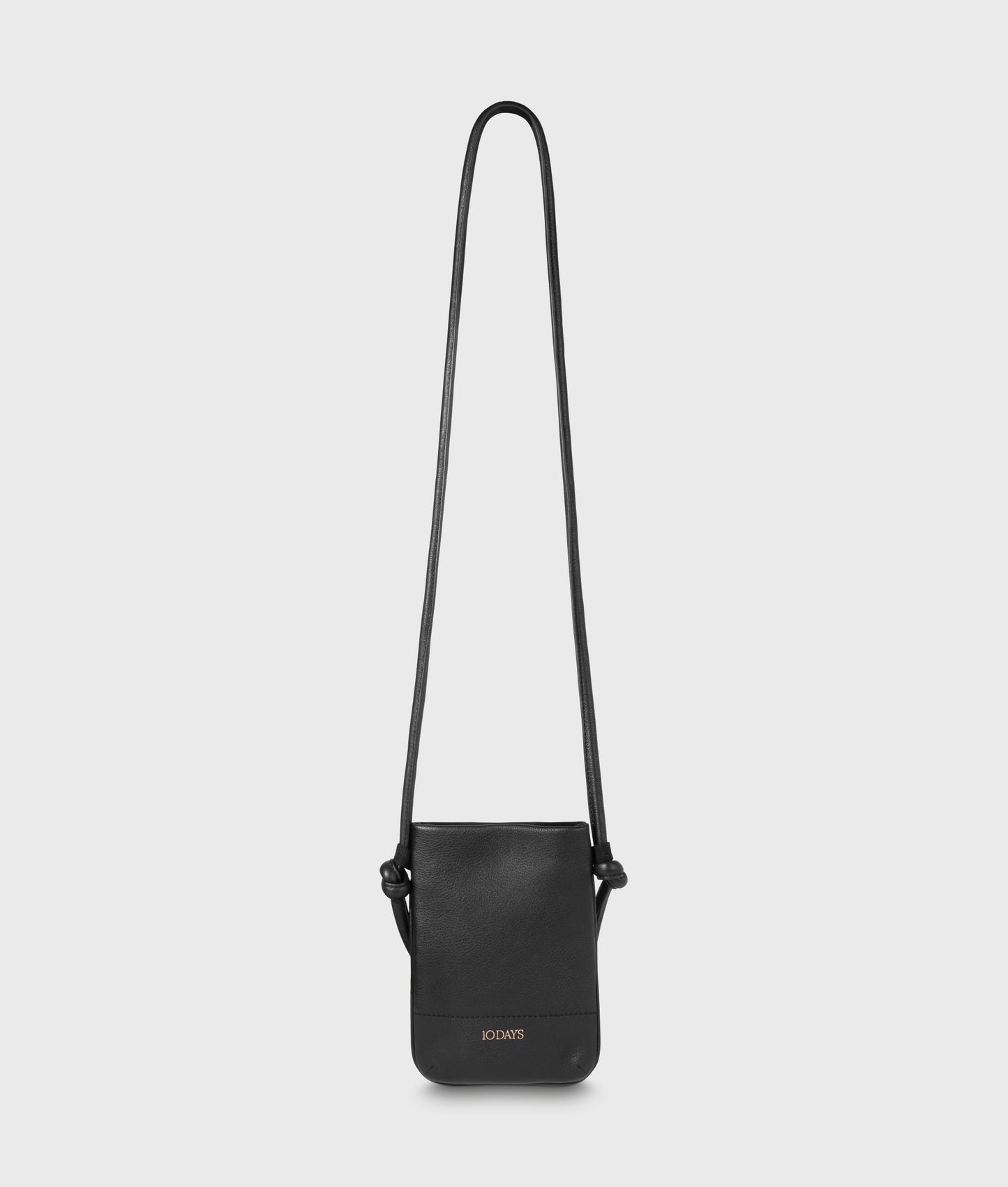 Leather Phone Bag black | Bildmaterial bereitgestellt von SHOES.PLEASE.
