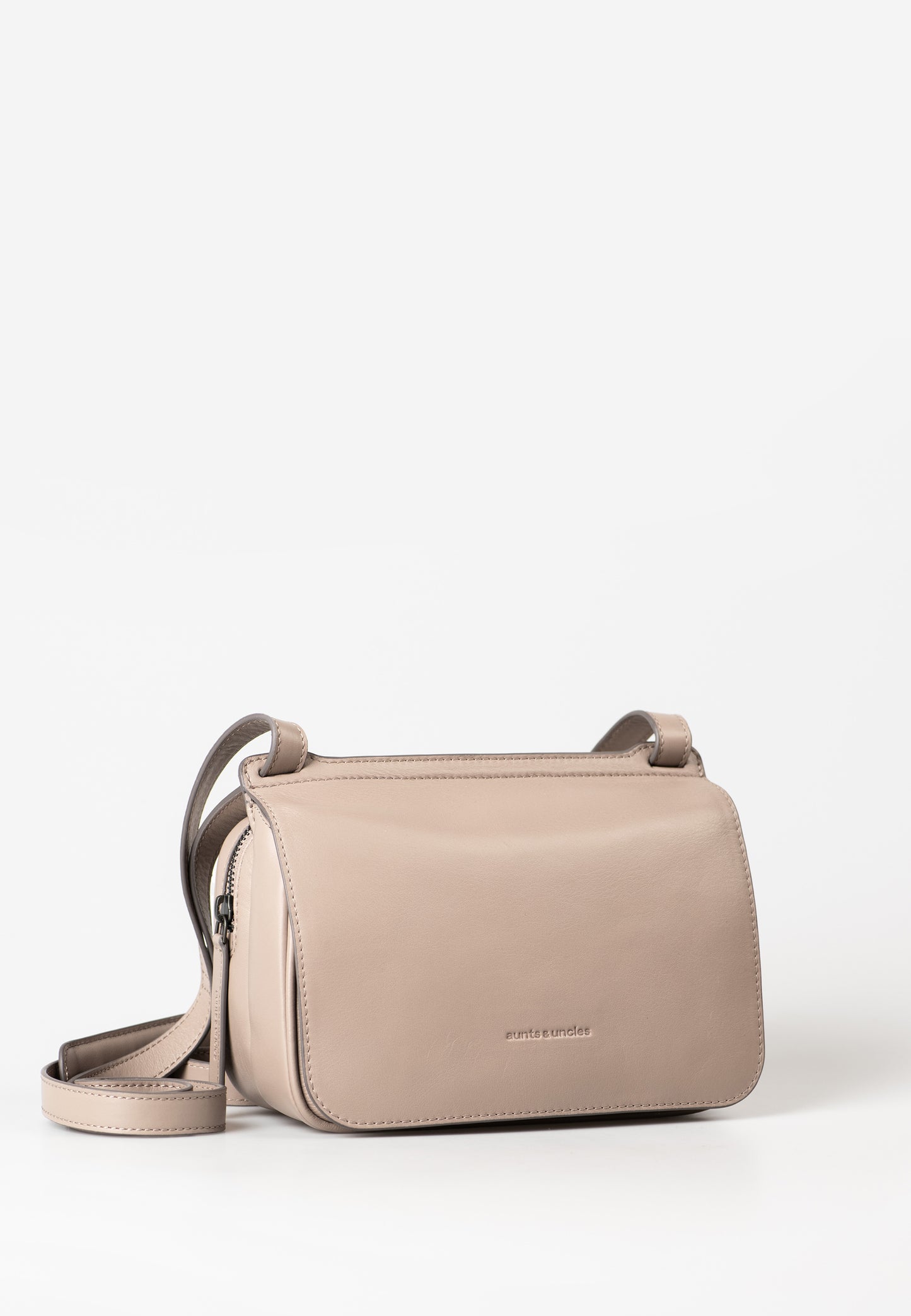 Magnolia Jamie's Orchard portabella | Bildmaterial bereitgestellt von SHOES.PLEASE.