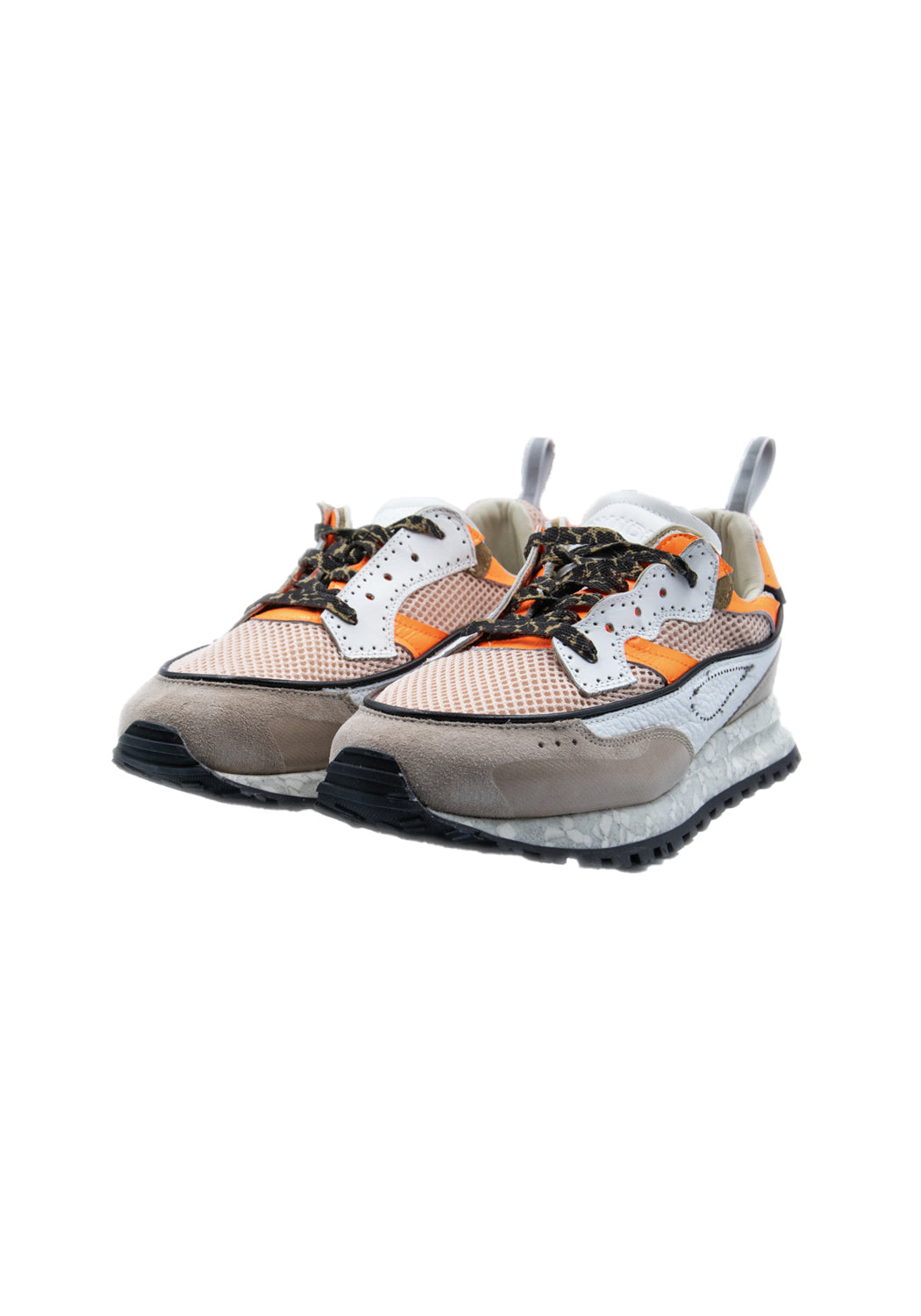 Threedome. Zero oat/fluo orange | Bildmaterial bereitgestellt von SHOES.PLEASE.