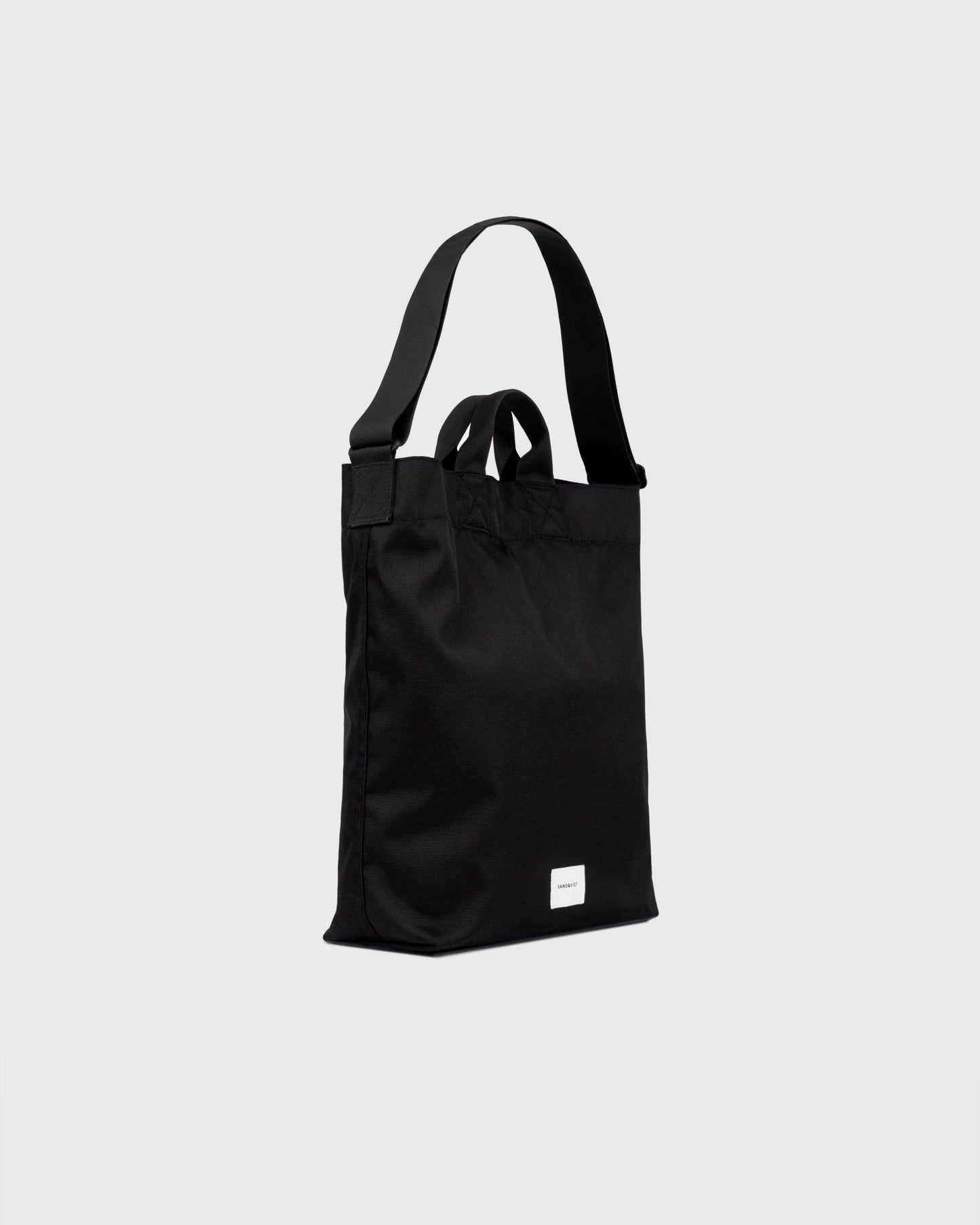 GROUND Shopper Bag black | Bildmaterial bereitgestellt von SHOES.PLEASE.