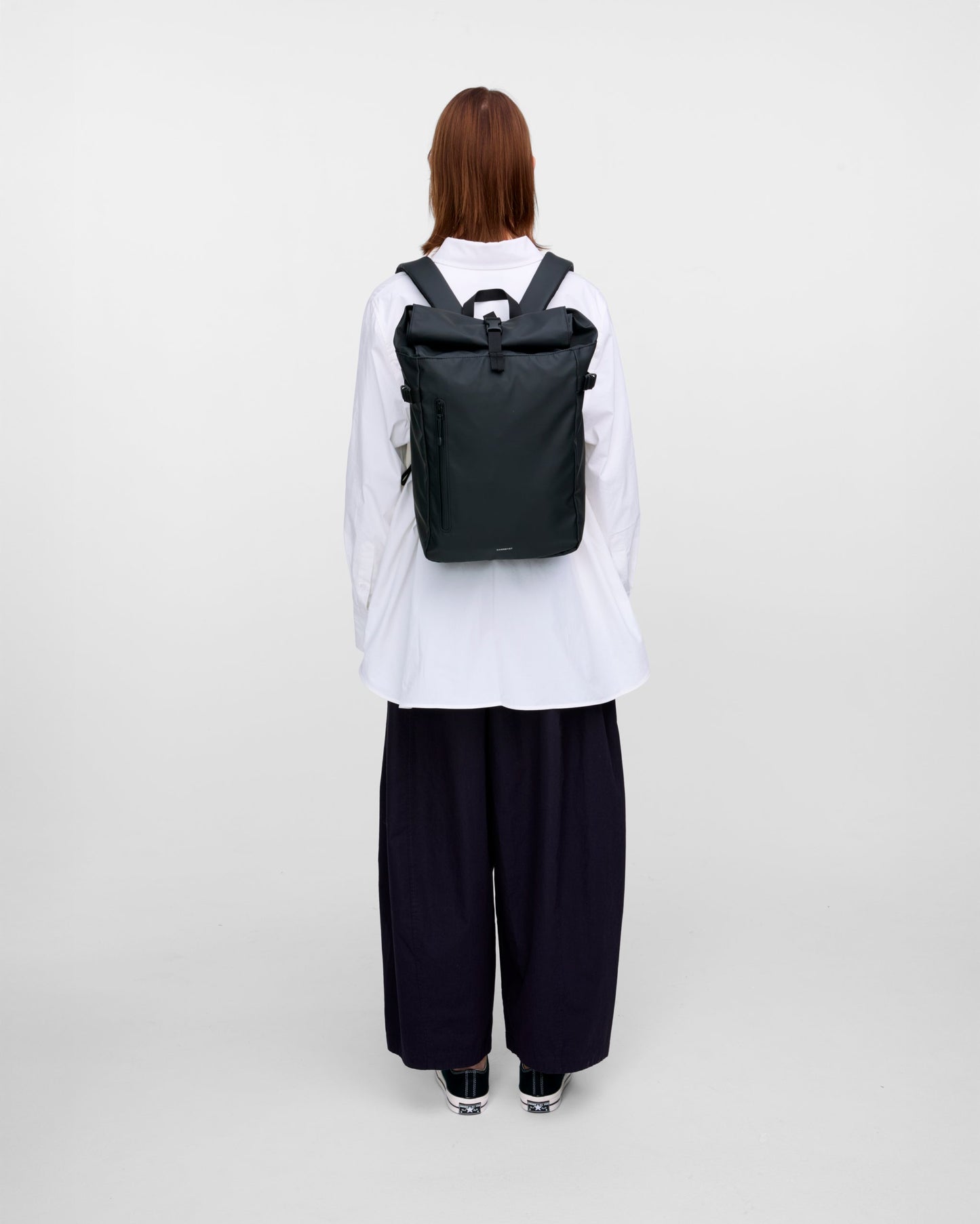 STREAM Slim Rolltop M black | Bildmaterial bereitgestellt von SHOES.PLEASE.