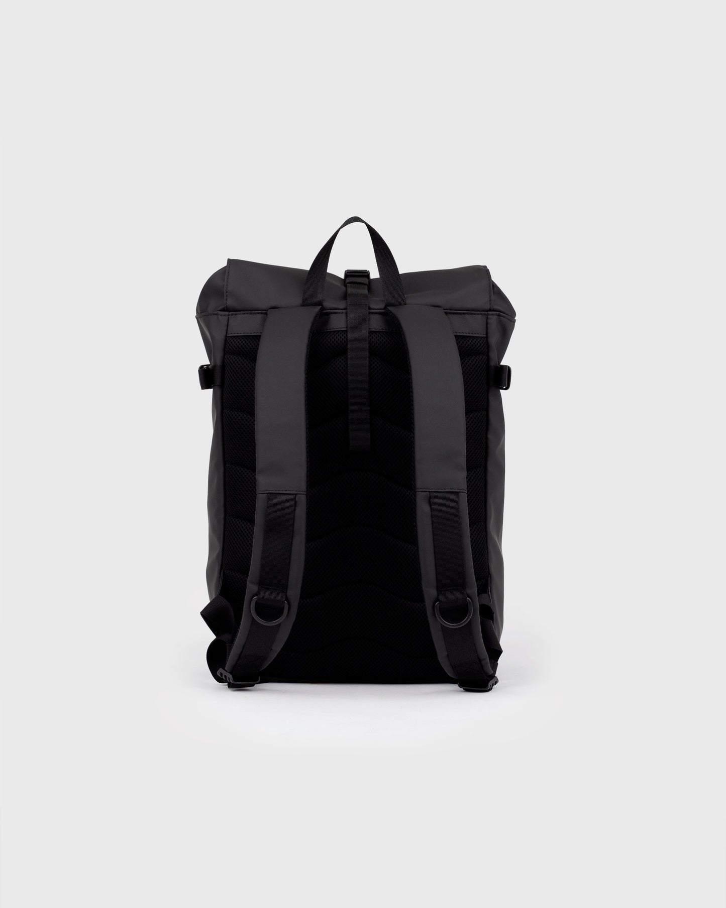 STREAM Slim Rolltop M black | Bildmaterial bereitgestellt von SHOES.PLEASE.