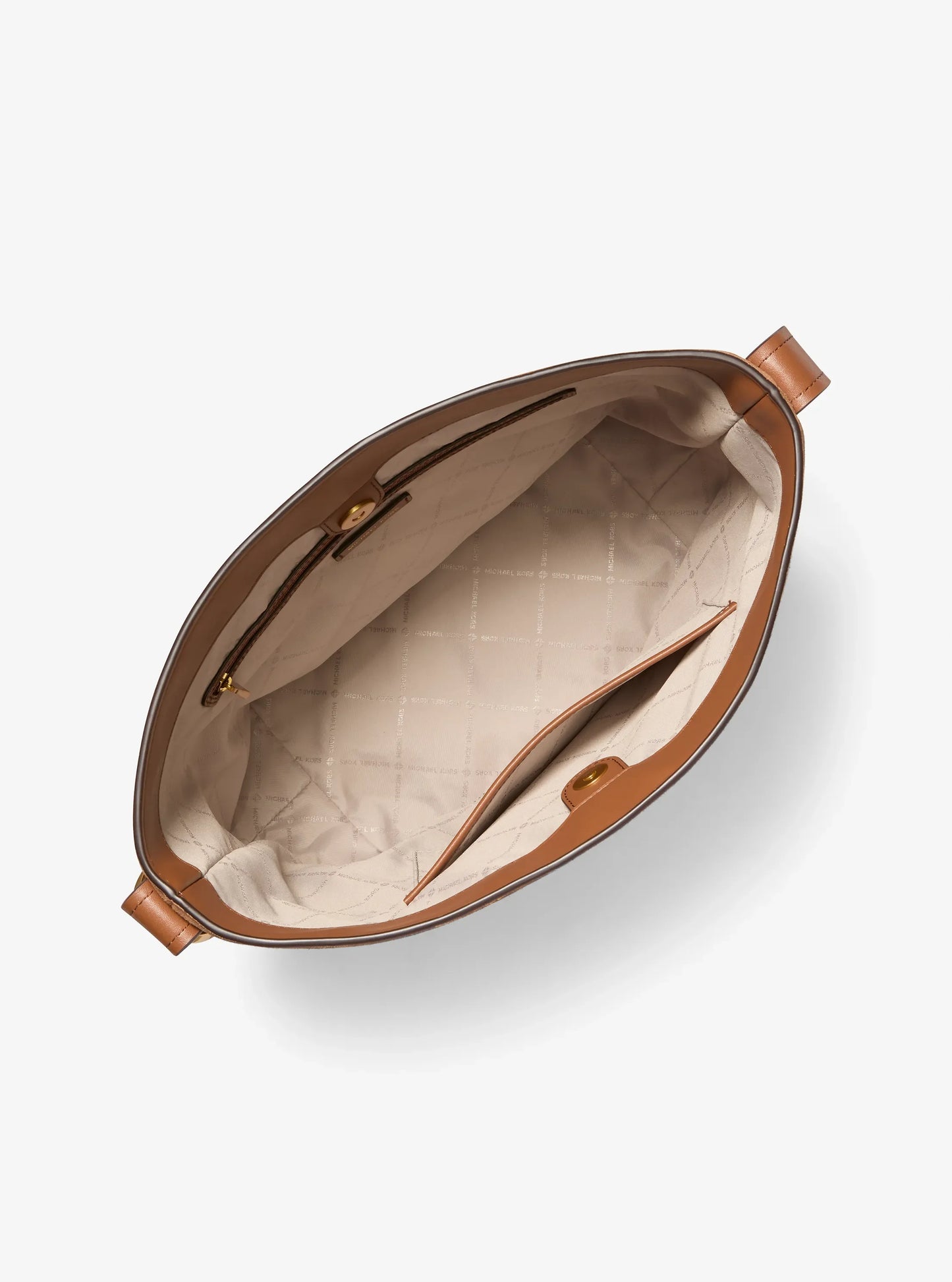 LG Bucket Shoulder W Chain luggage | Bildmaterial bereitgestellt von SHOES.PLEASE.
