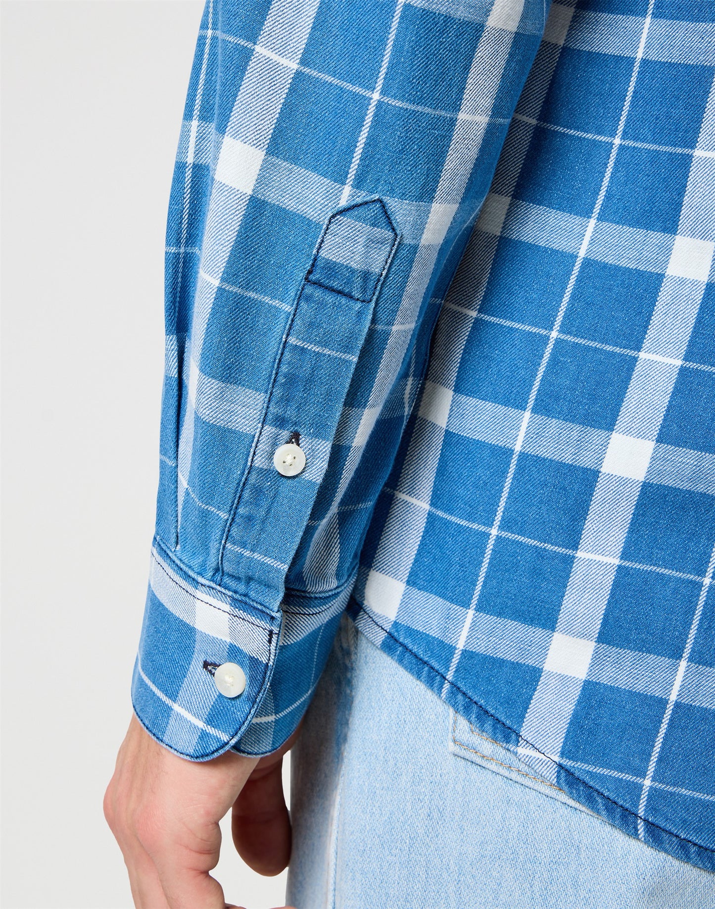 1_PKT_SHIRT BLUE_indigo | Bildmaterial bereitgestellt von SHOES.PLEASE.