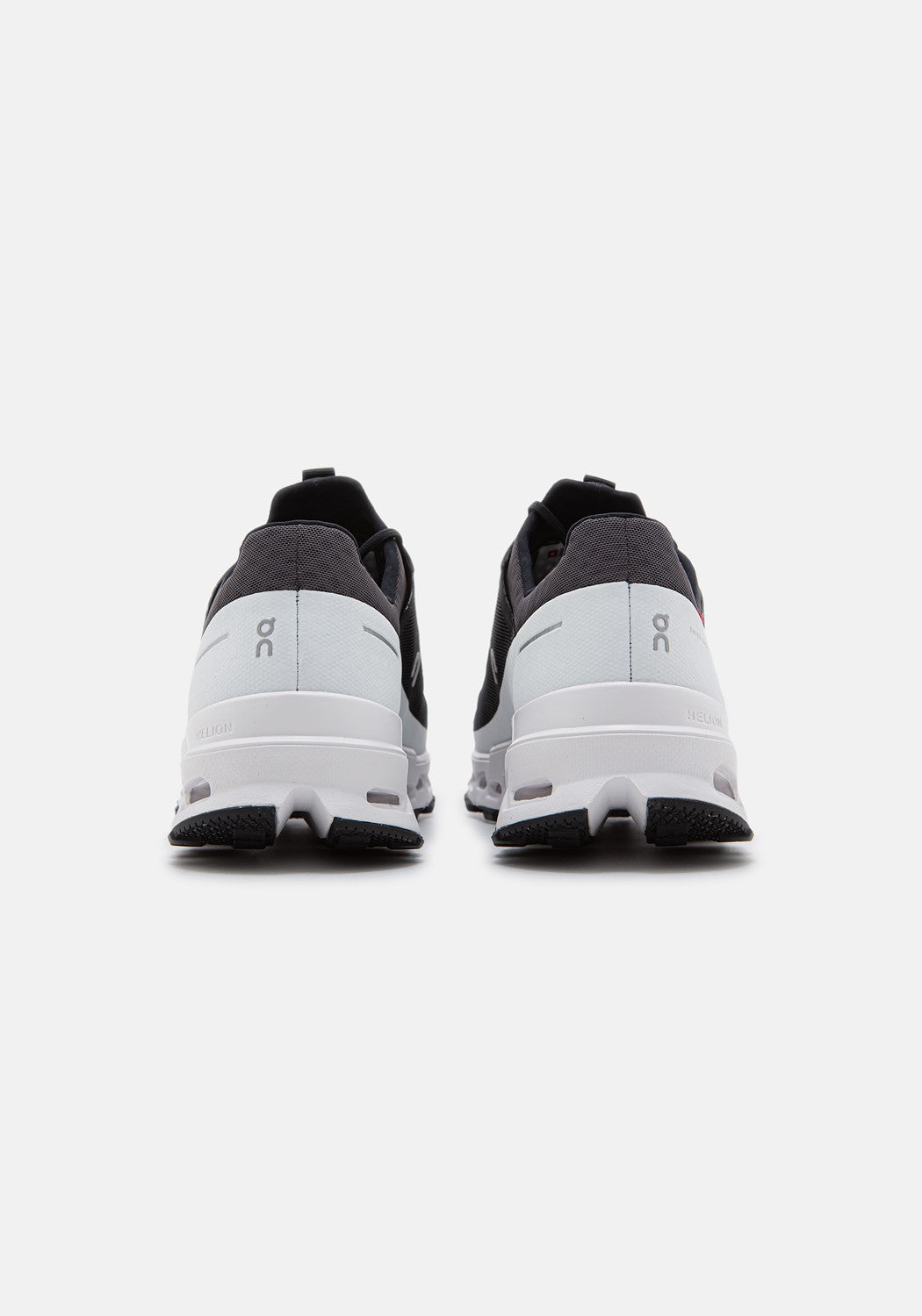 44.99543 M Cloudultra black/white | Bildmaterial bereitgestellt von SHOES.PLEASE.