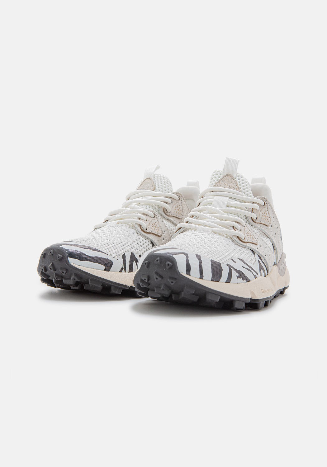 Corax Wmn Nylon/suede Print white/black | Bildmaterial bereitgestellt von SHOES.PLEASE.