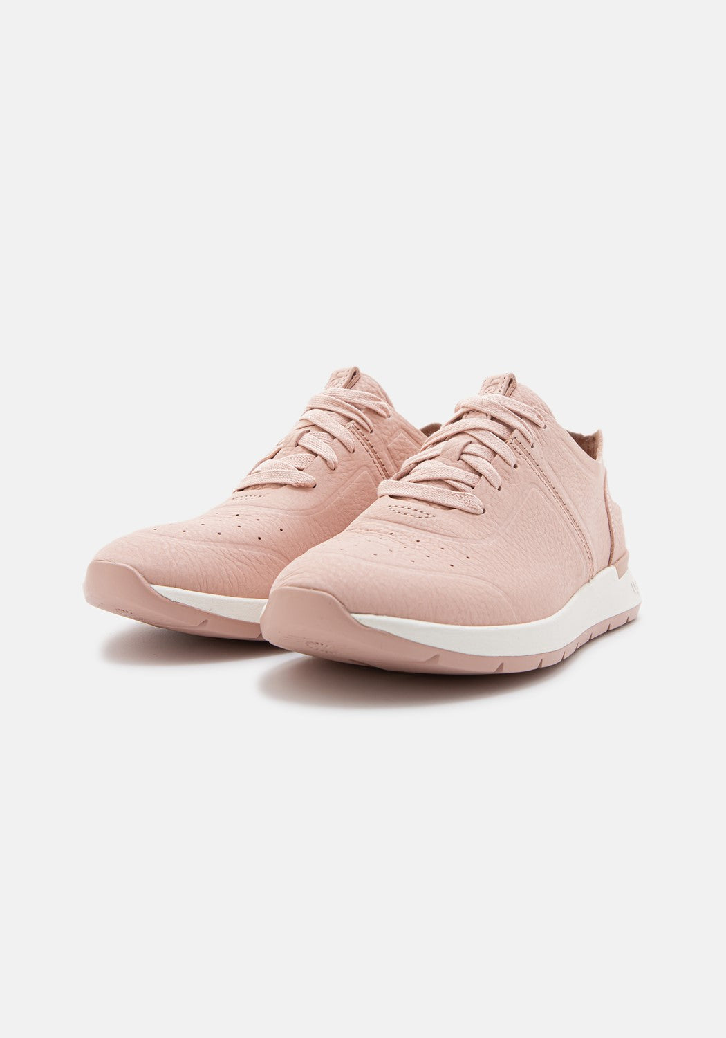 W Adaleen quartz | Bildmaterial bereitgestellt von SHOES.PLEASE.