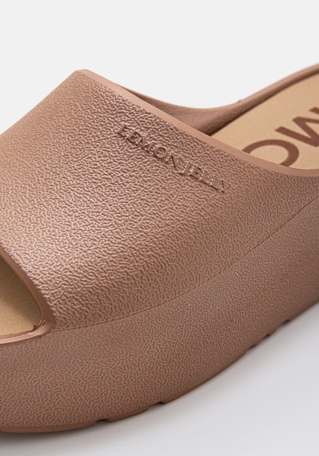 Sunny 14 bronzo metal | Bildmaterial bereitgestellt von SHOES.PLEASE.