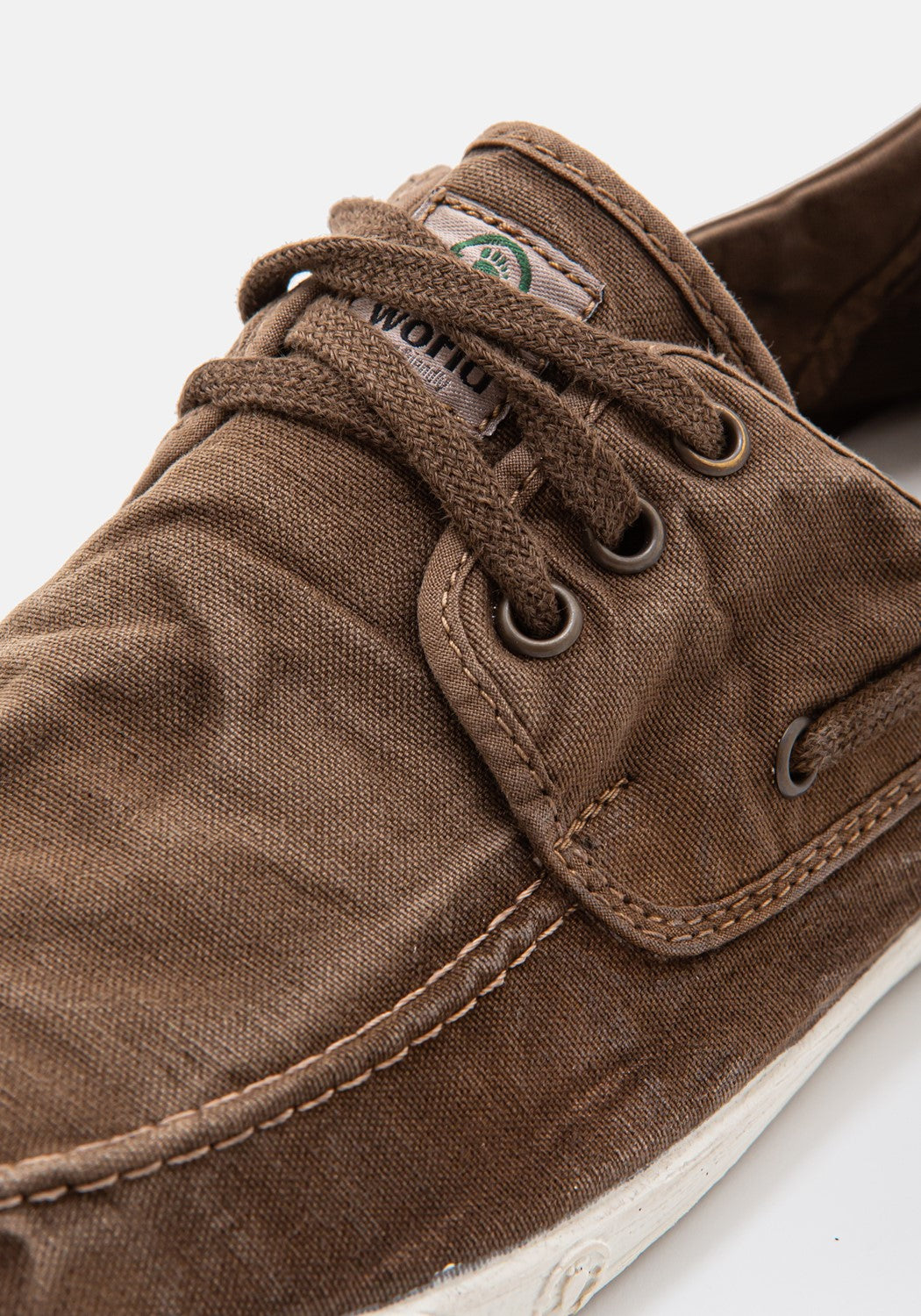 303E Nautico Enzimatico cafe grano | Bildmaterial bereitgestellt von SHOES.PLEASE.