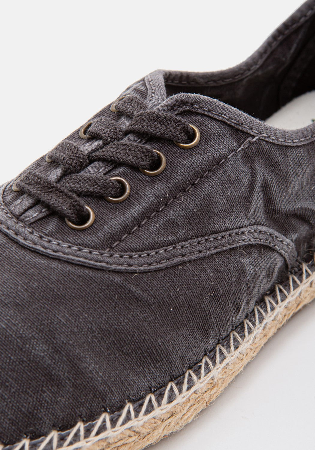 620E Ingles Yute Enzimatico negro enz | Bildmaterial bereitgestellt von SHOES.PLEASE.