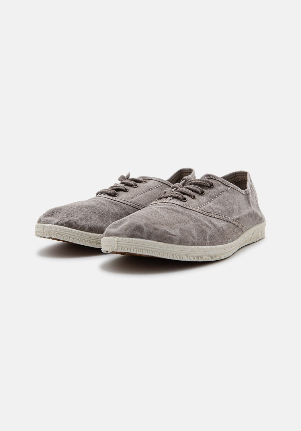 612E Ingles Enzimatico gris claro | Bildmaterial bereitgestellt von SHOES.PLEASE.