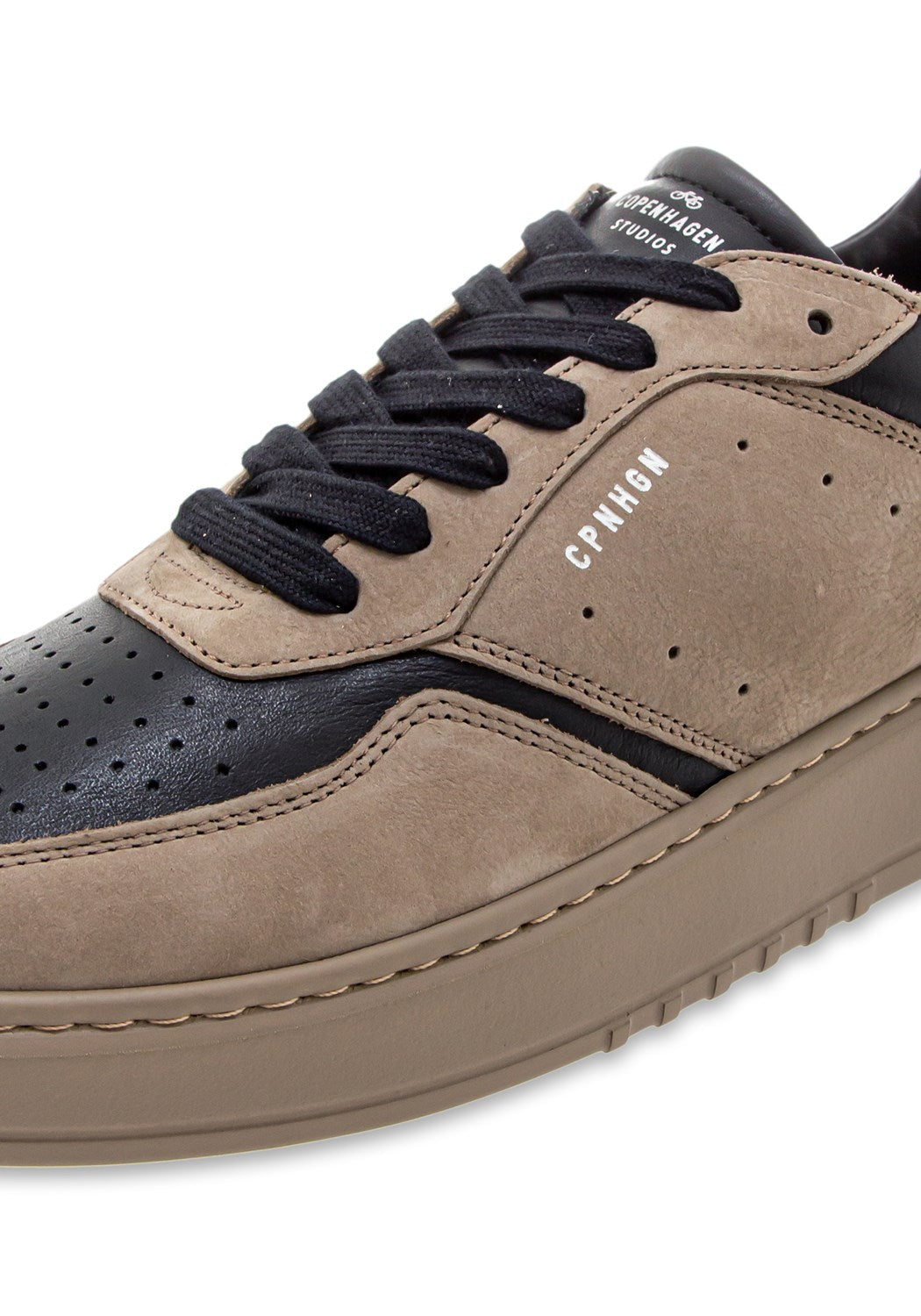 CPH1M leather mix taupe/black | Bildmaterial bereitgestellt von SHOES.PLEASE.
