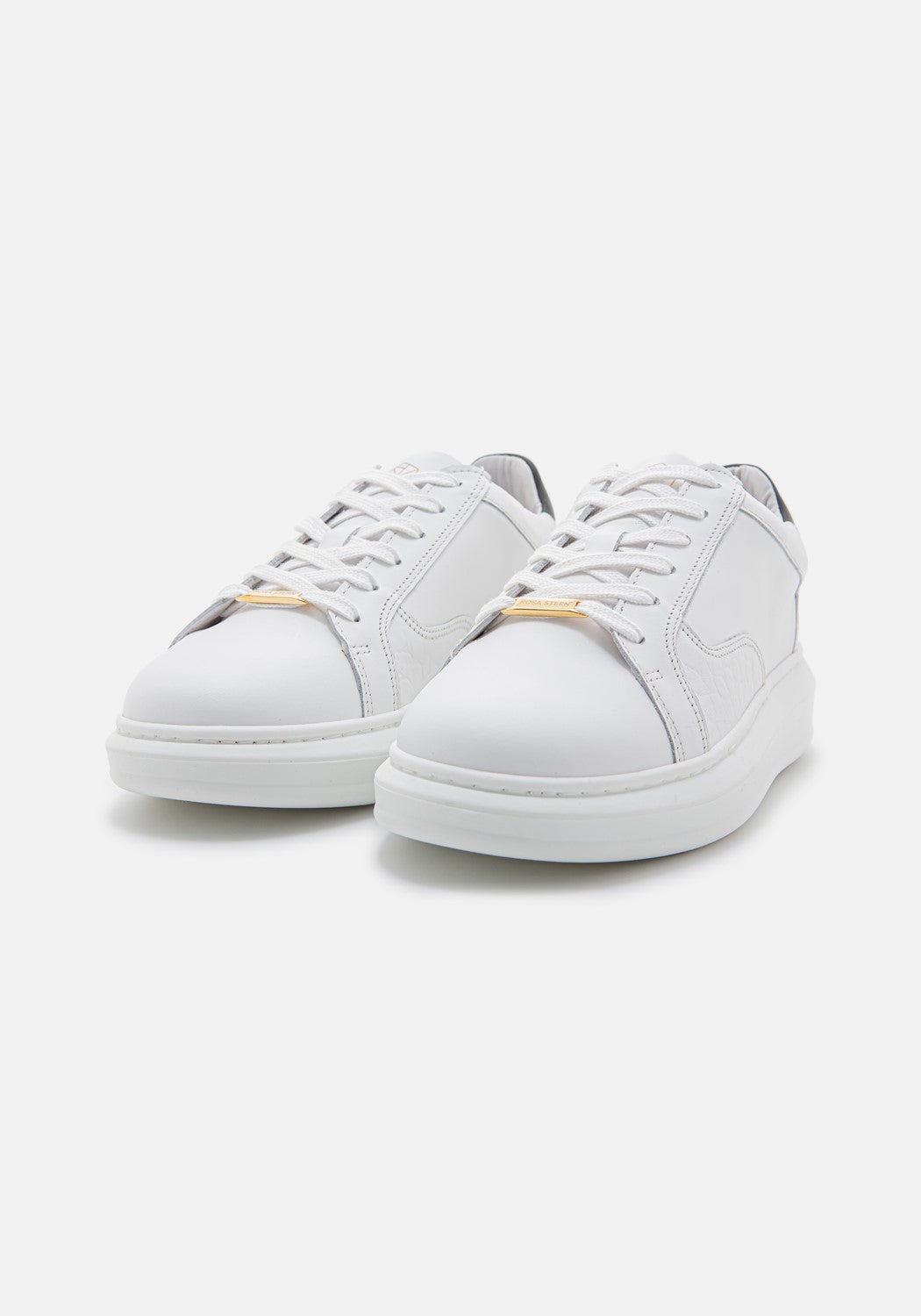 SaraSnkr white/white/black | Bildmaterial bereitgestellt von SHOES.PLEASE.