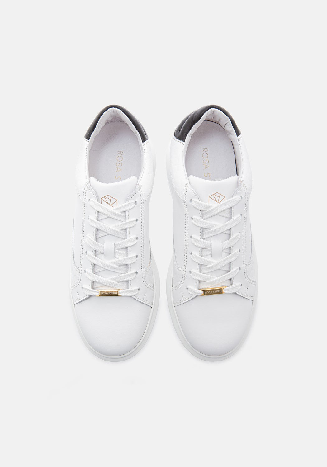 SaraSnkr white/white/black | Bildmaterial bereitgestellt von SHOES.PLEASE.