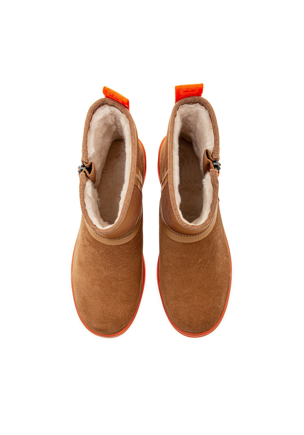 Classic Tech Mini chestnut | Bildmaterial bereitgestellt von SHOES.PLEASE.