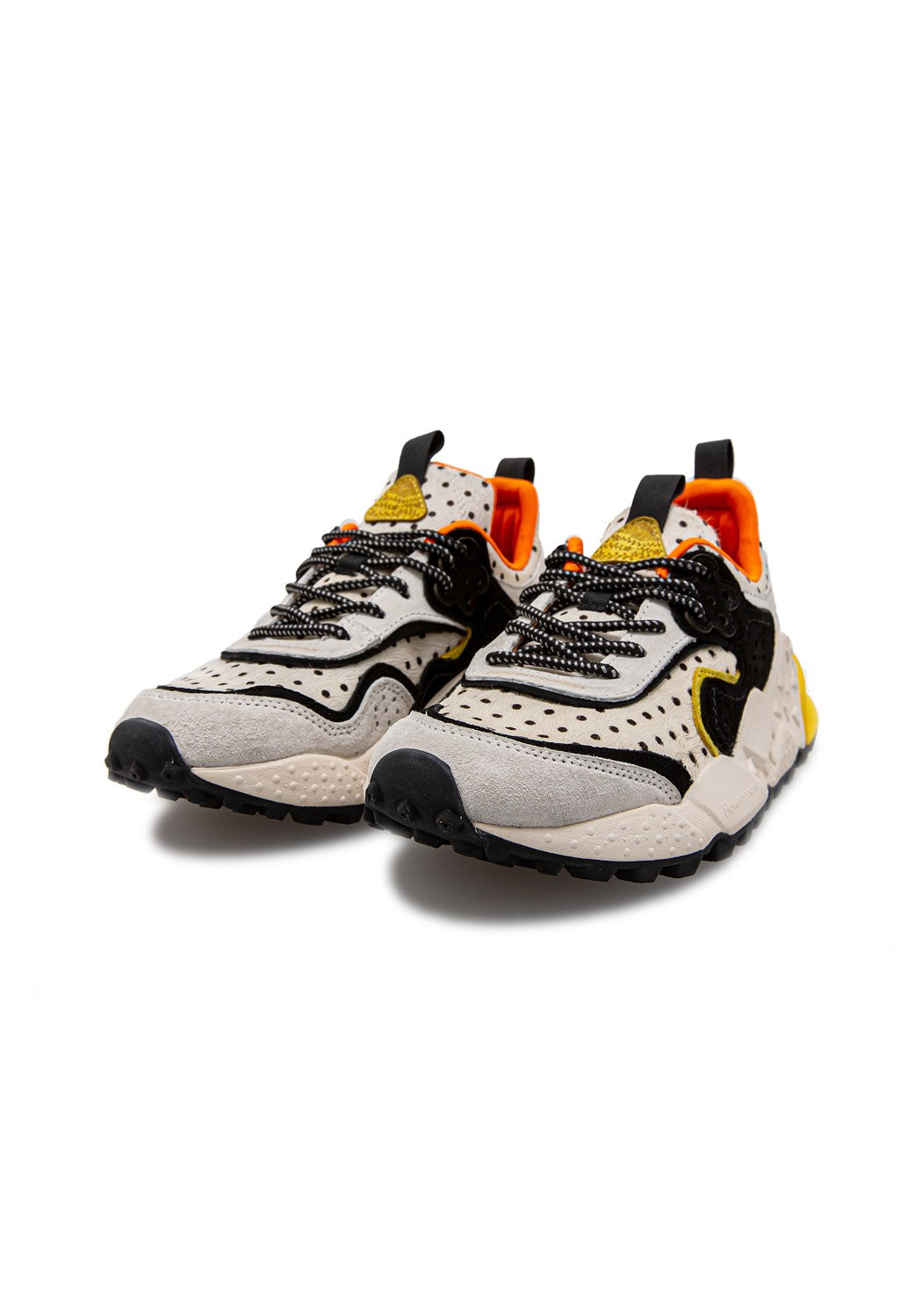 Kotetsu Women Suede/pony Hair white/blk | Bildmaterial bereitgestellt von SHOES.PLEASE.