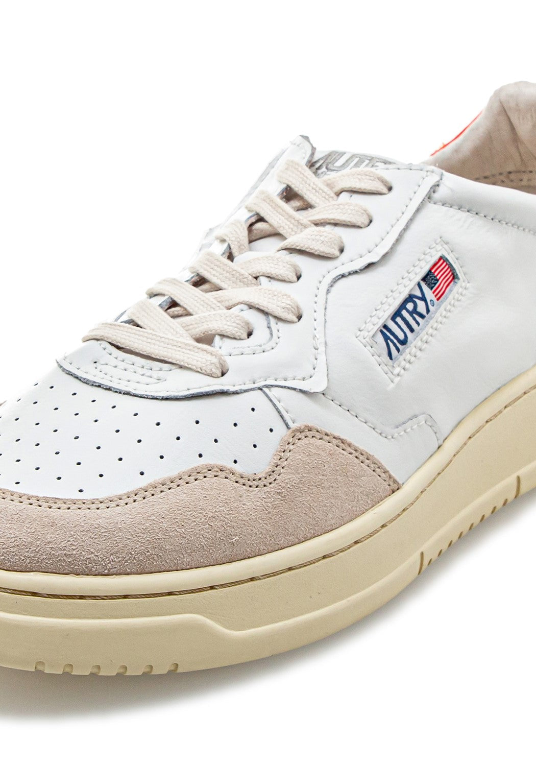 Autry 01 Low Men Leather/Suede white/ora | Bildmaterial bereitgestellt von SHOES.PLEASE.